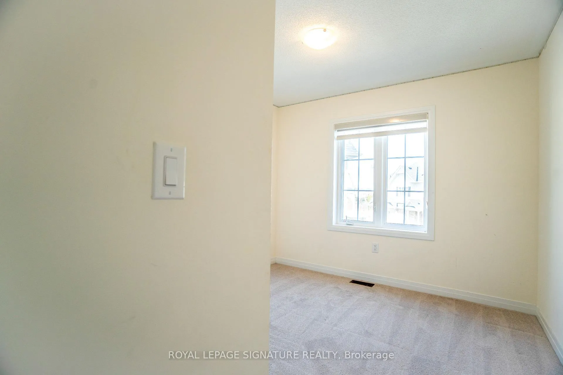 Photo 26 of 6 Brixham Lane, Brampton, Northwest Brampton — HOMEH
