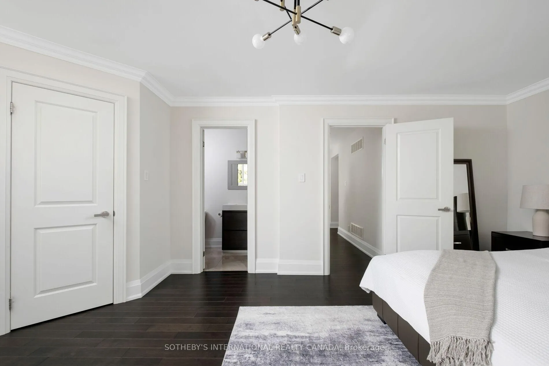 Photo 17 of 36 Shieldmark Crescent, Markham, Royal Orchard — HOMEH