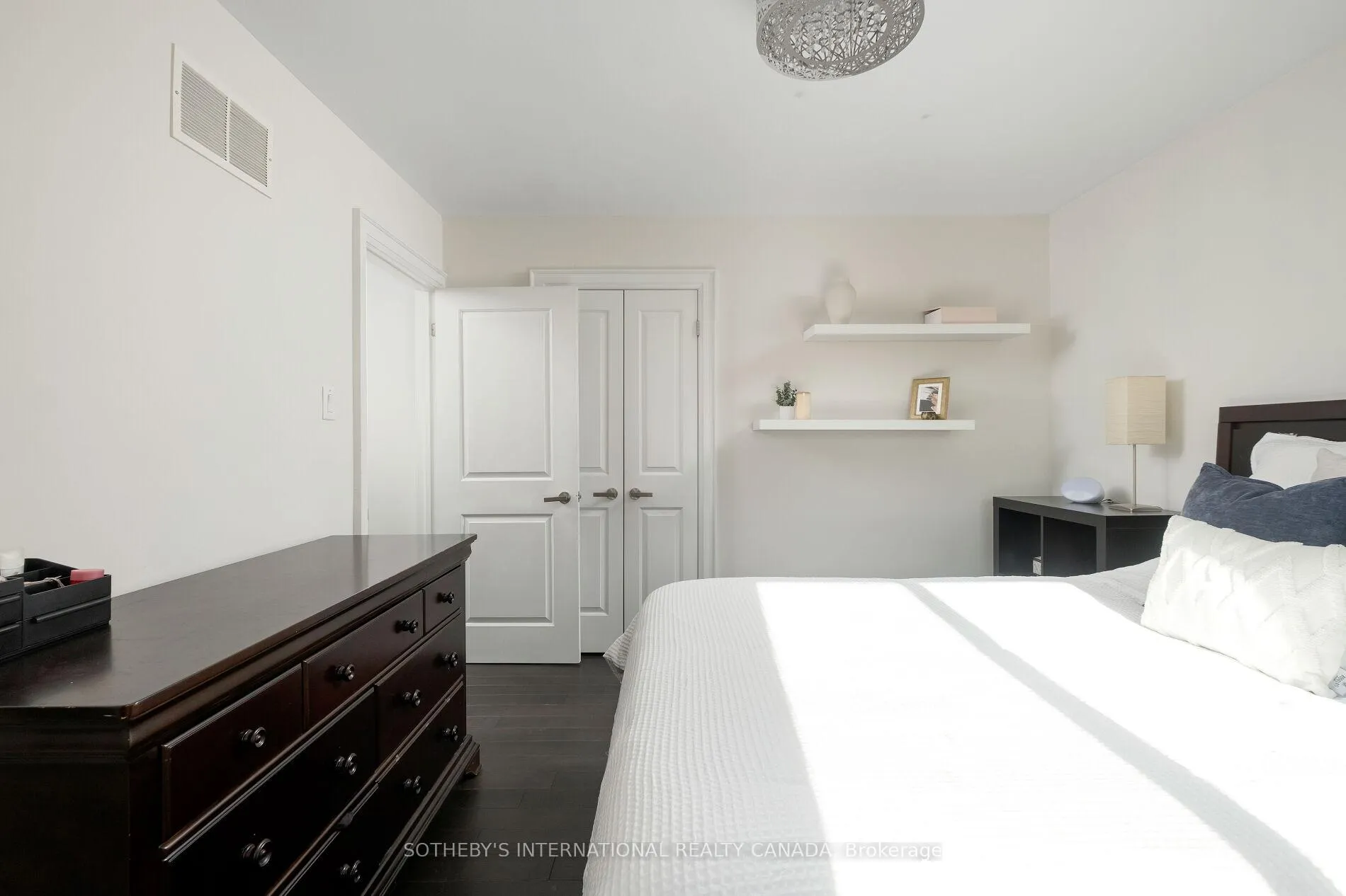 Photo 21 of 36 Shieldmark Crescent, Markham, Royal Orchard — HOMEH