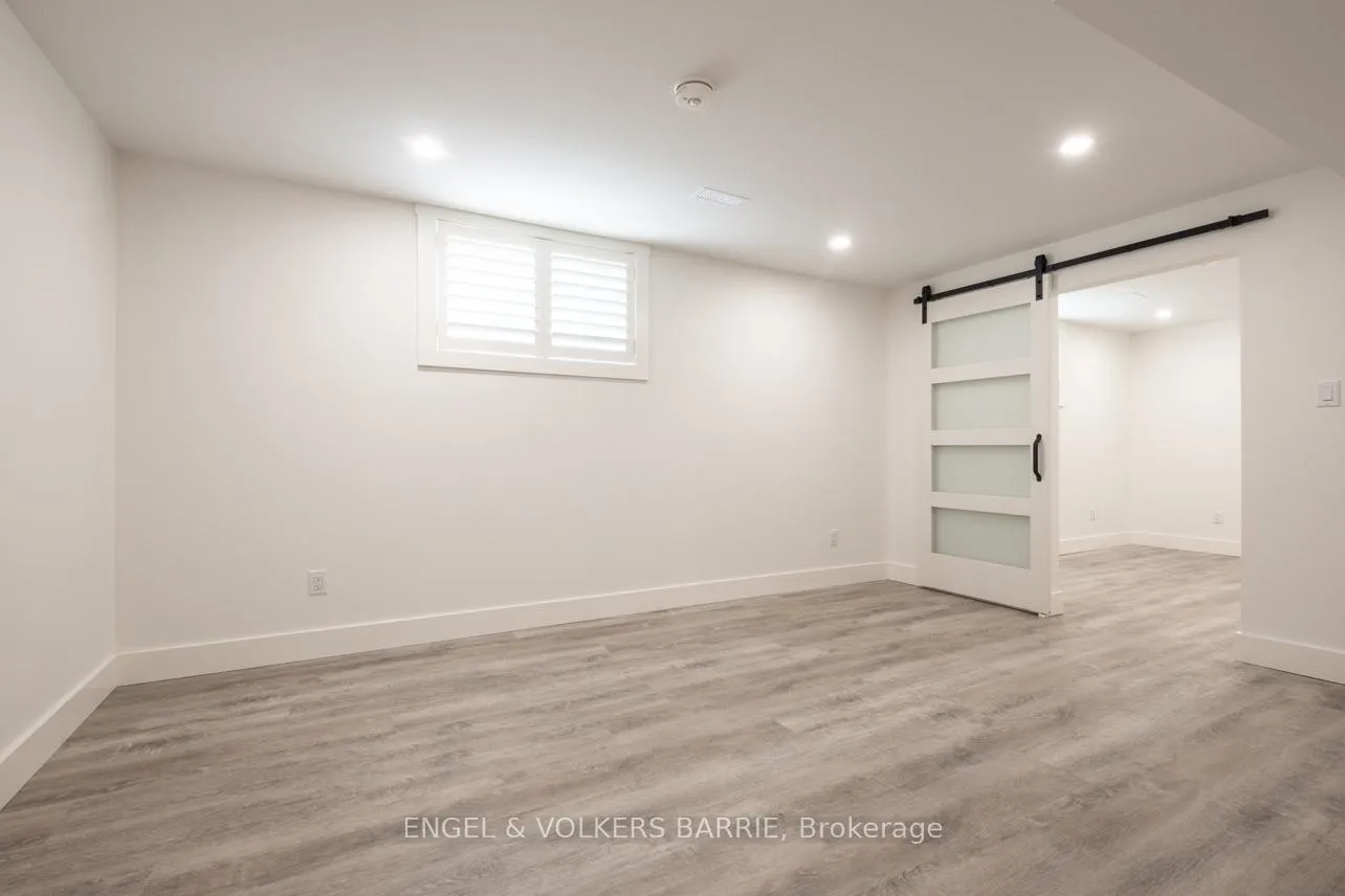 Photo 8 of Unit LOWER, 13 Earls Court, Essa, Thornton — HOMEH