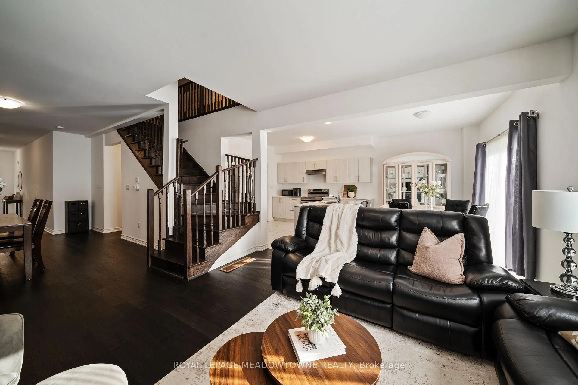 Photo 14 of 60 Harvest Crescent, Barrie, Rural Barrie Southeast — HOMEH