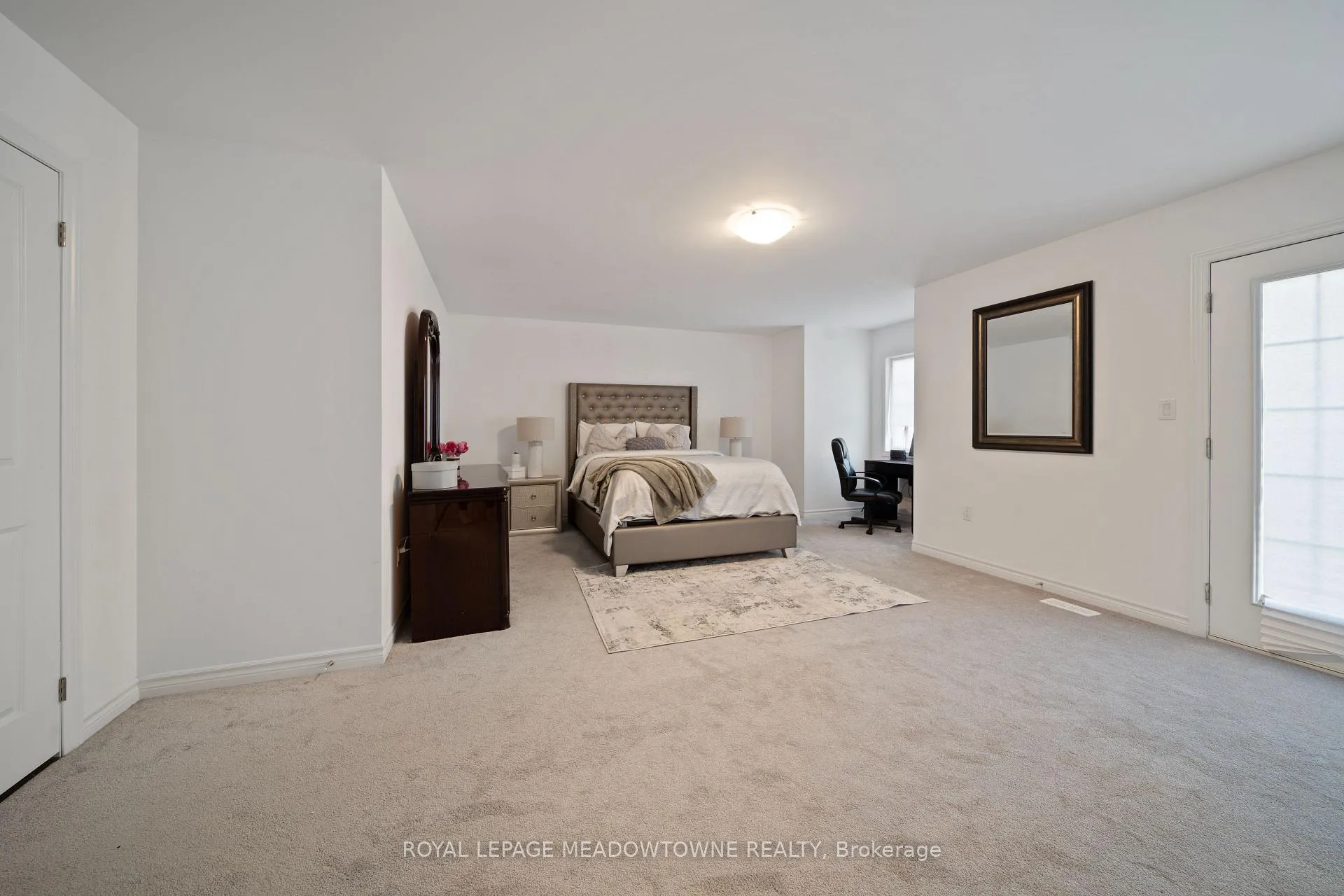 Photo 15 of 60 Harvest Crescent, Barrie, Rural Barrie Southeast — HOMEH