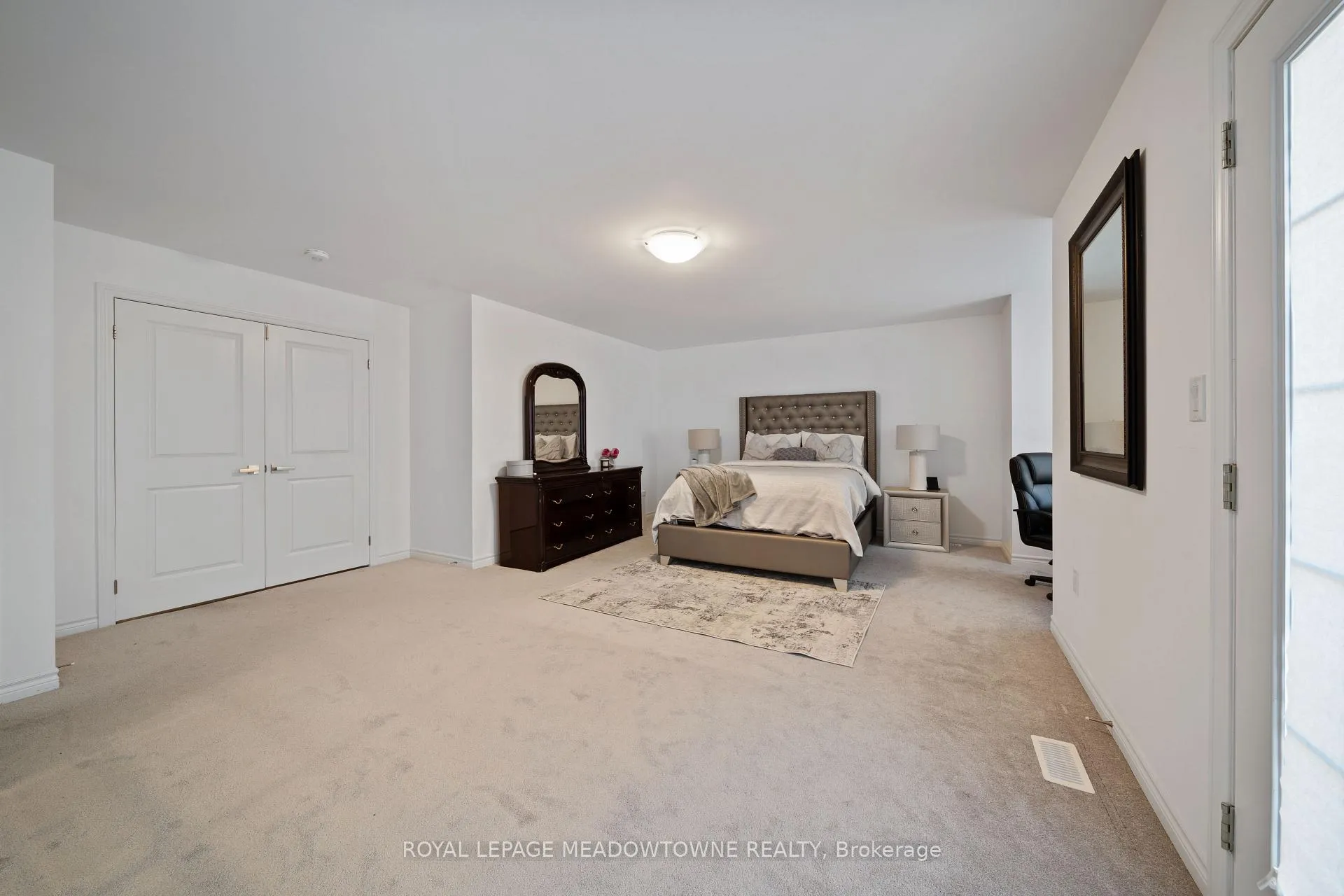 Photo 16 of 60 Harvest Crescent, Barrie, Rural Barrie Southeast — HOMEH