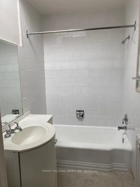 Photo 7 of Unit 1, 3375 Yonge Street, Toronto, Lawrence Park North — HOMEH