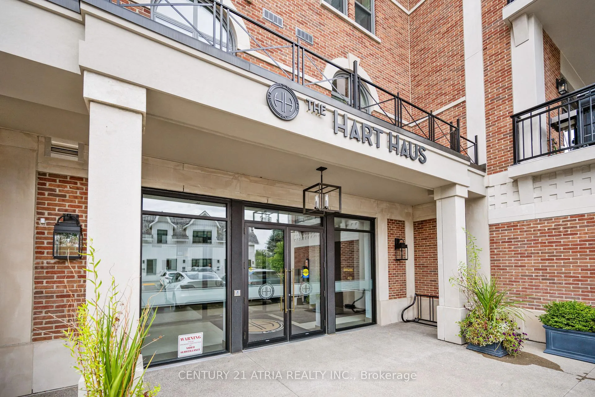 Photo 1 of Unit 102, 208 Main St Unionville, Markham, Unionville — HOMEH