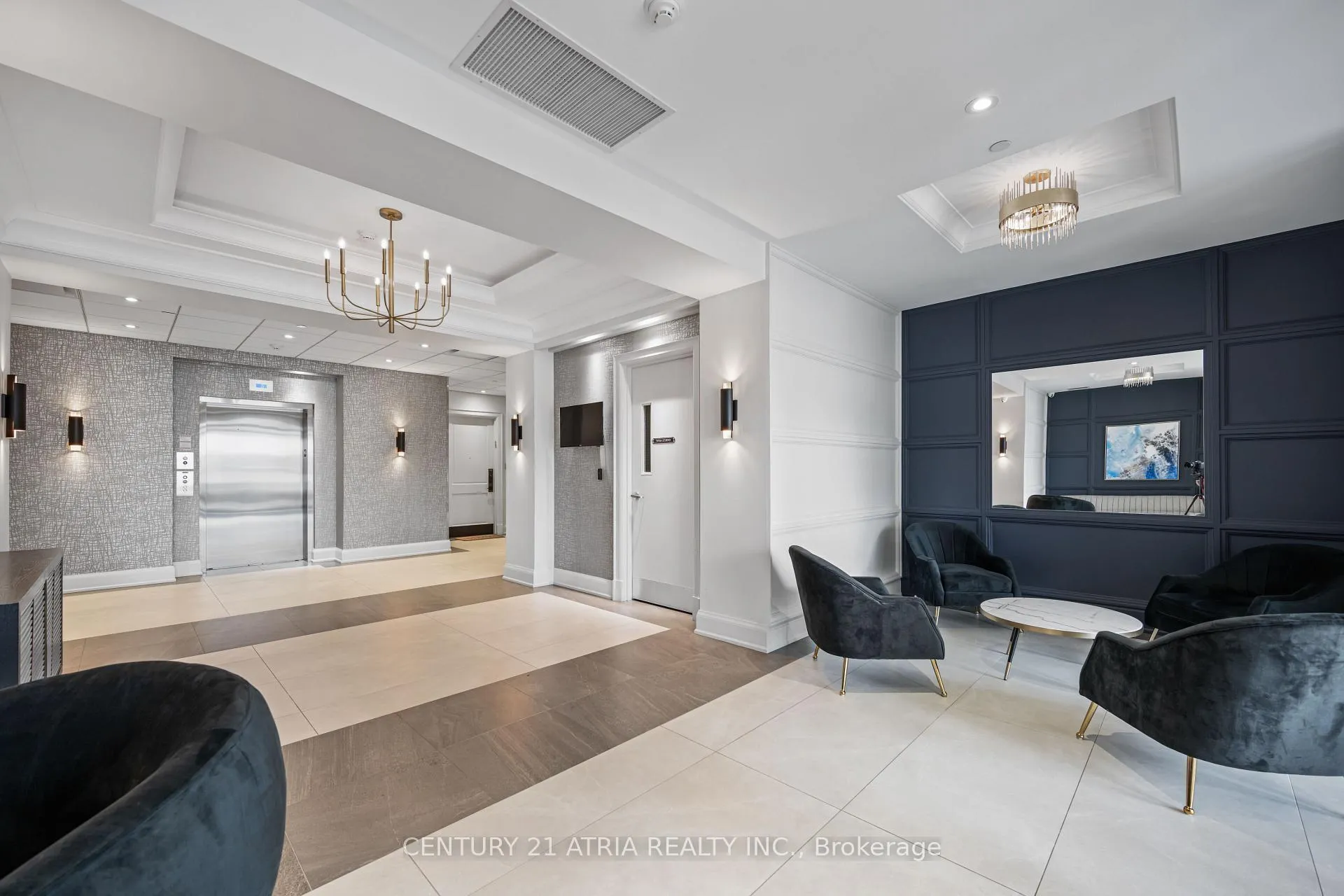 Photo 4 of Unit 102, 208 Main St Unionville, Markham, Unionville — HOMEH