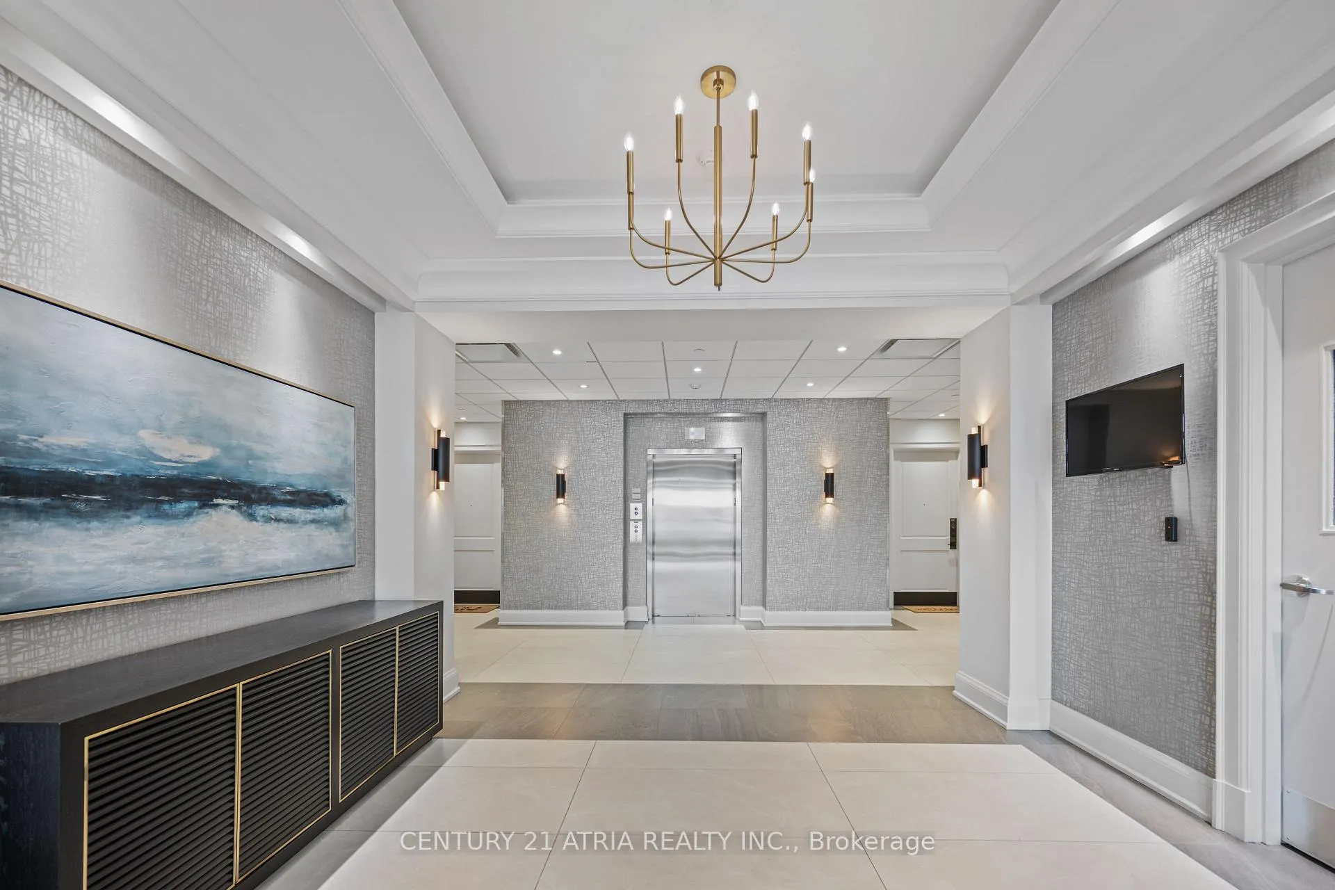 Photo 5 of Unit 102, 208 Main St Unionville, Markham, Unionville — HOMEH
