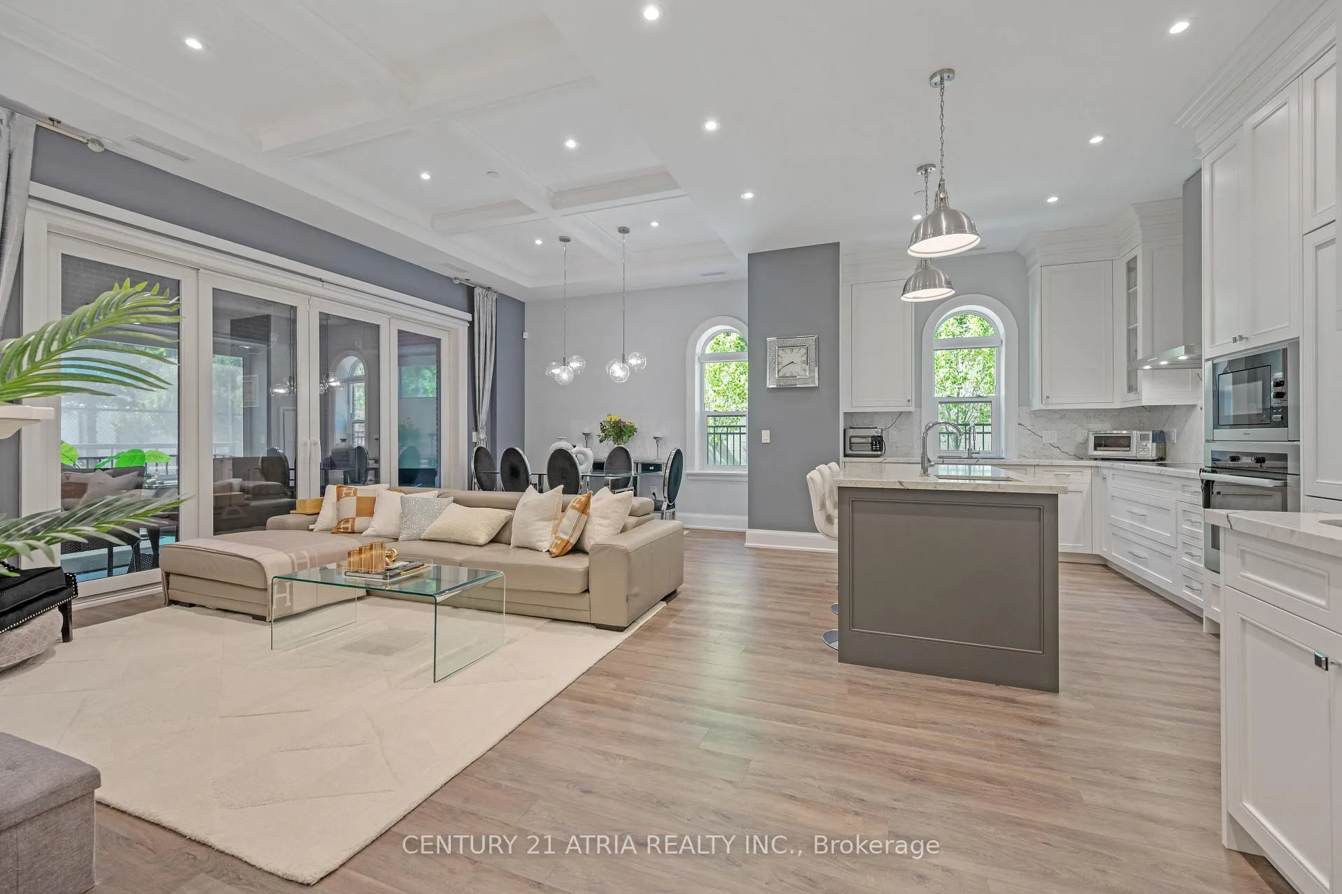 Photo 9 of Unit 102, 208 Main St Unionville, Markham, Unionville — HOMEH