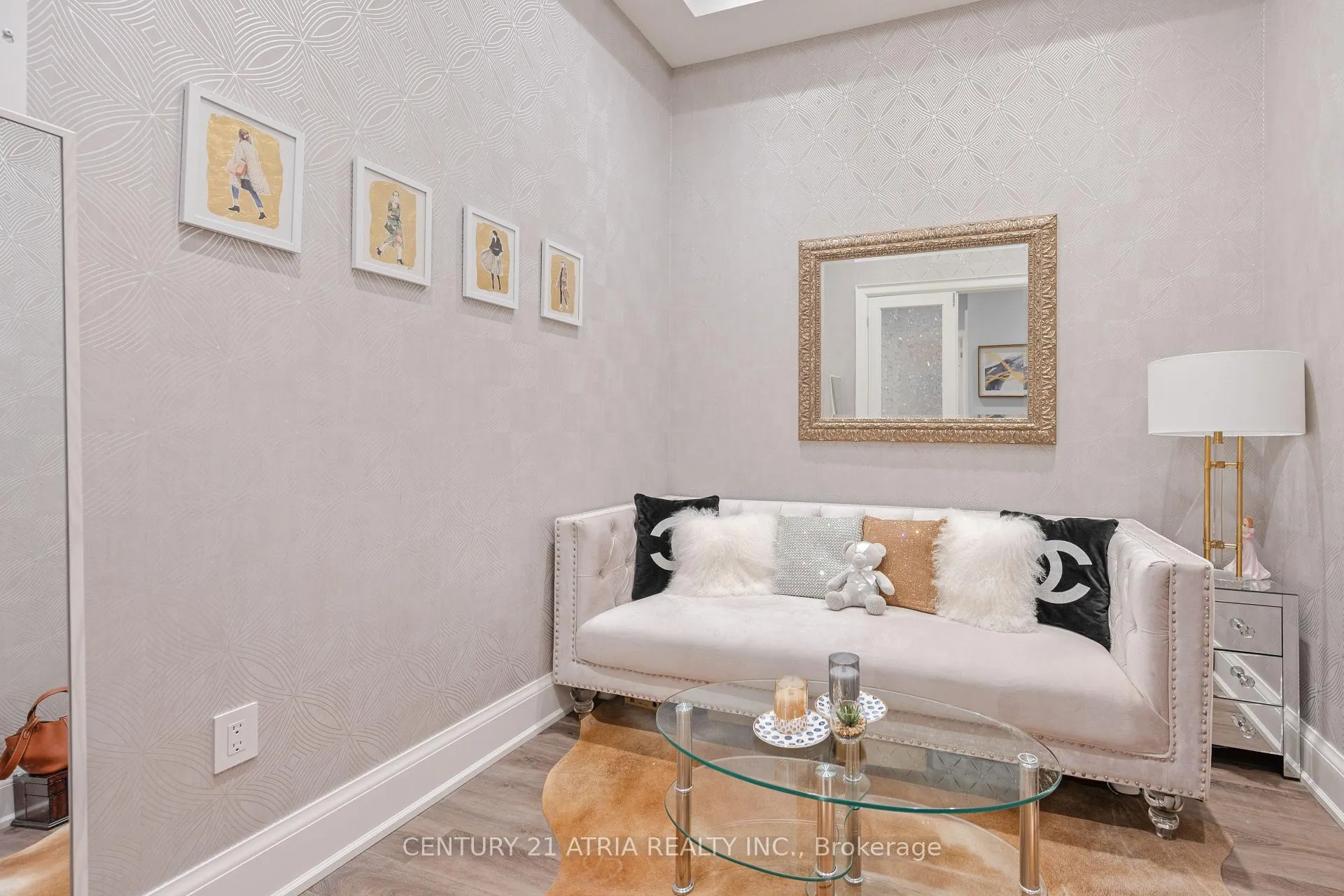 Photo 18 of Unit 102, 208 Main St Unionville, Markham, Unionville — HOMEH