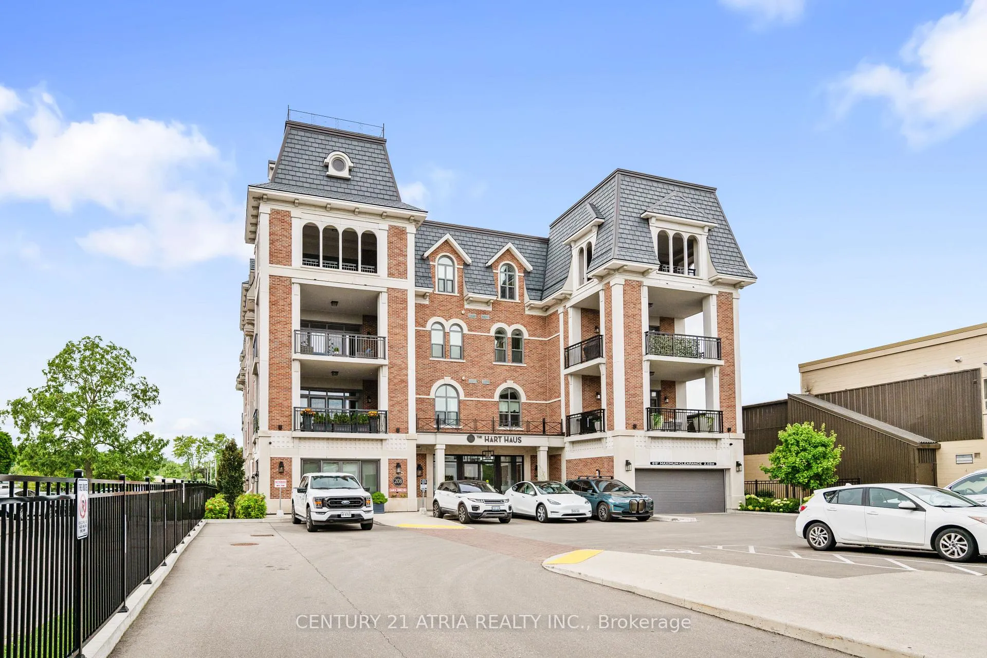 Photo 35 of Unit 102, 208 Main St Unionville, Markham, Unionville — HOMEH