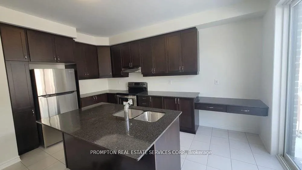 Photo 4 of 3377 Swordbill Street, Pickering, Rural Pickering — HOMEH