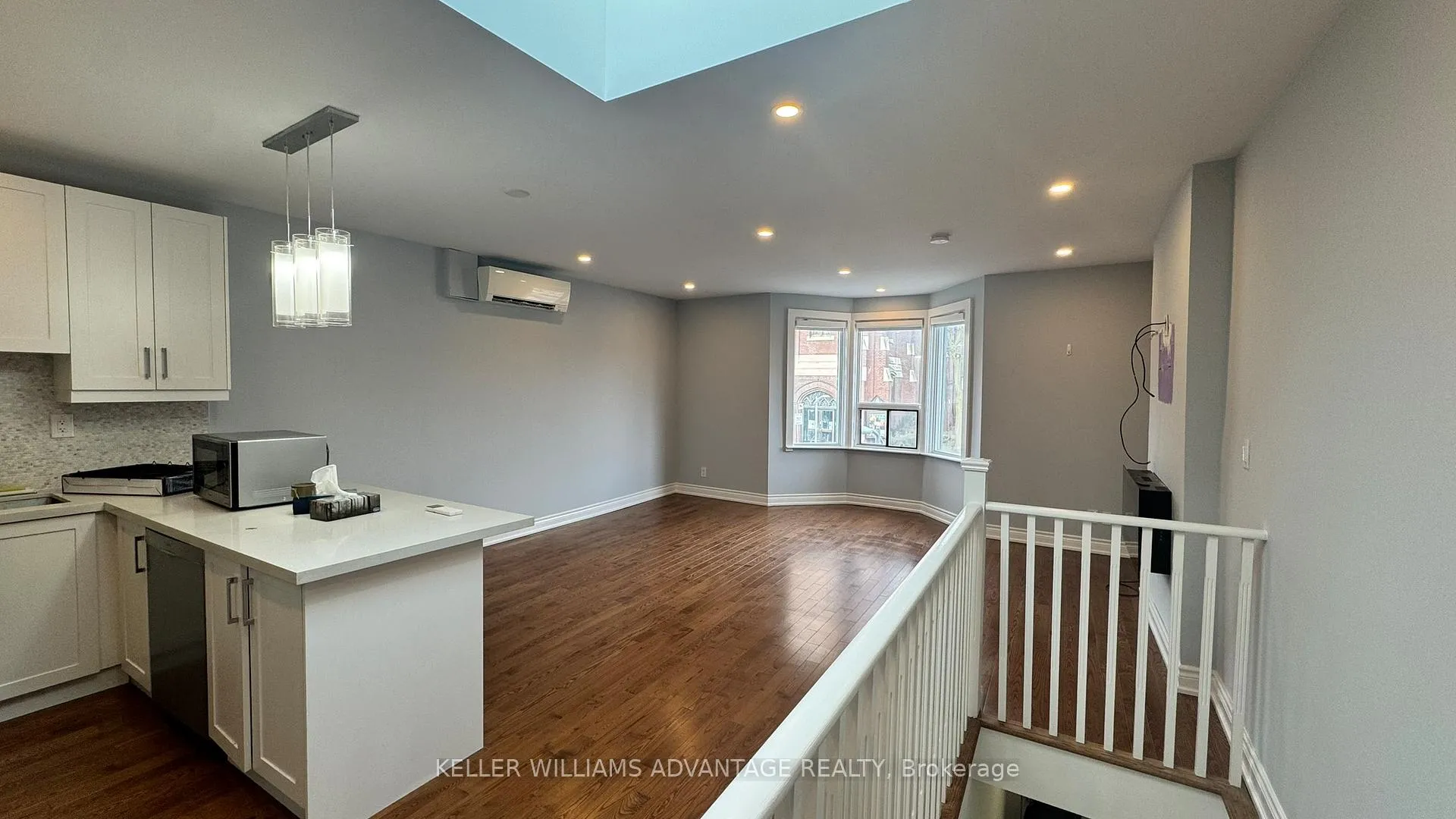 Photo 2 of 339 Danforth Avenue, Toronto, Danforth — HOMEH