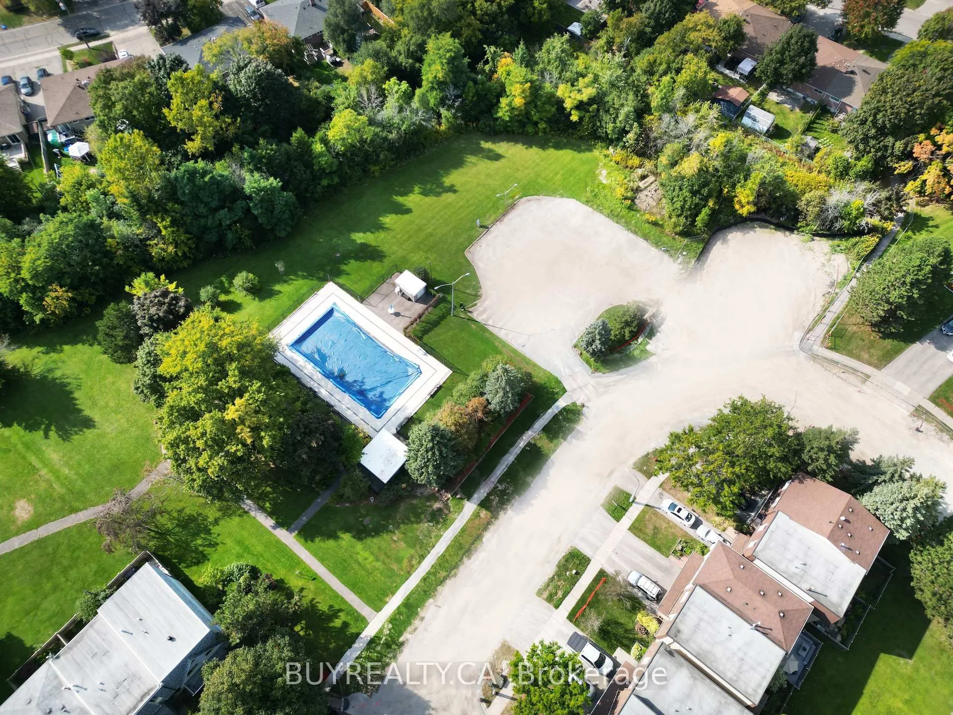 Photo 38 of 104 Poplar Crescent, Aurora, Aurora Highlands — HOMEH