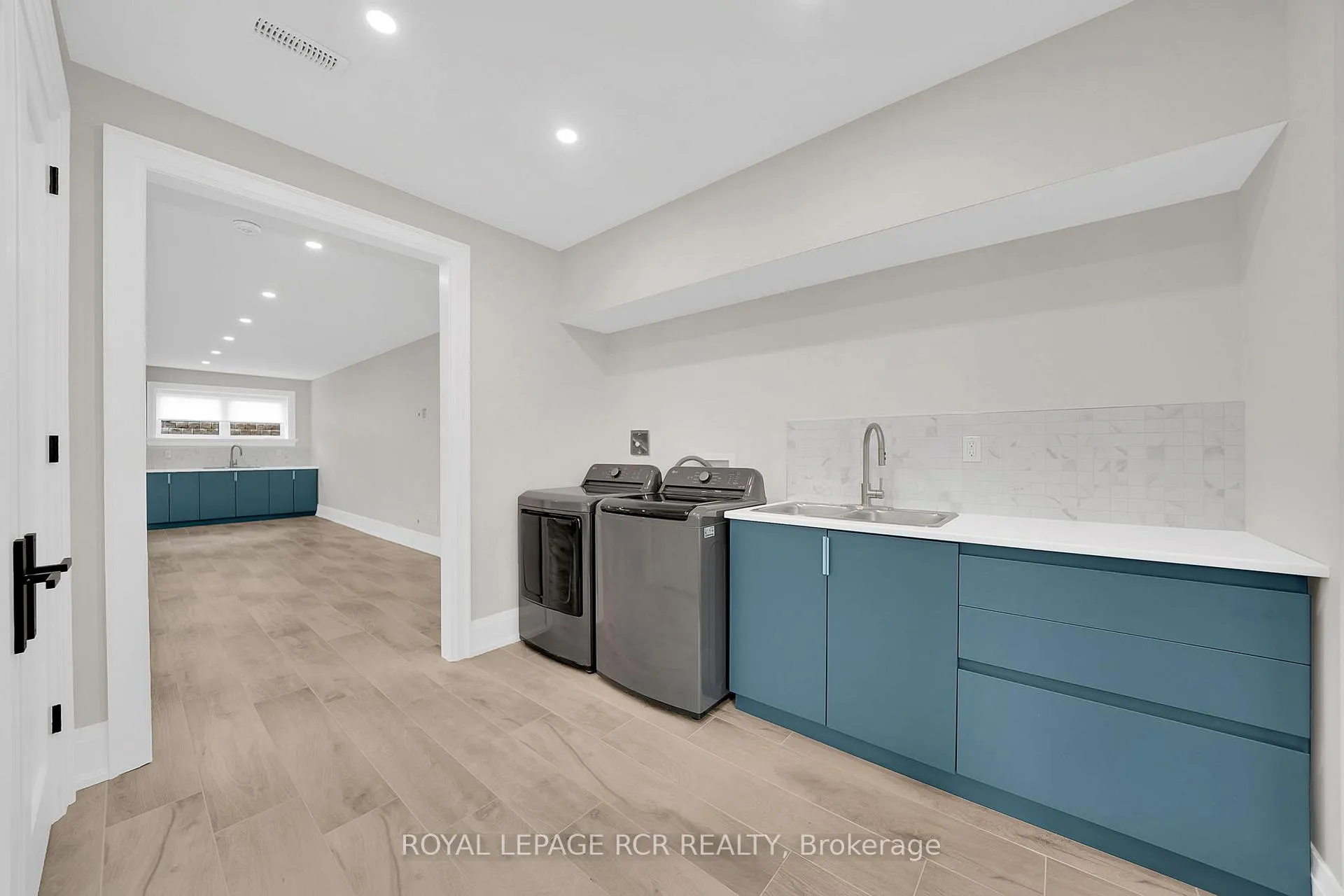 Photo 7 of 64 Elizabeth Drive, King, Nobleton — HOMEH