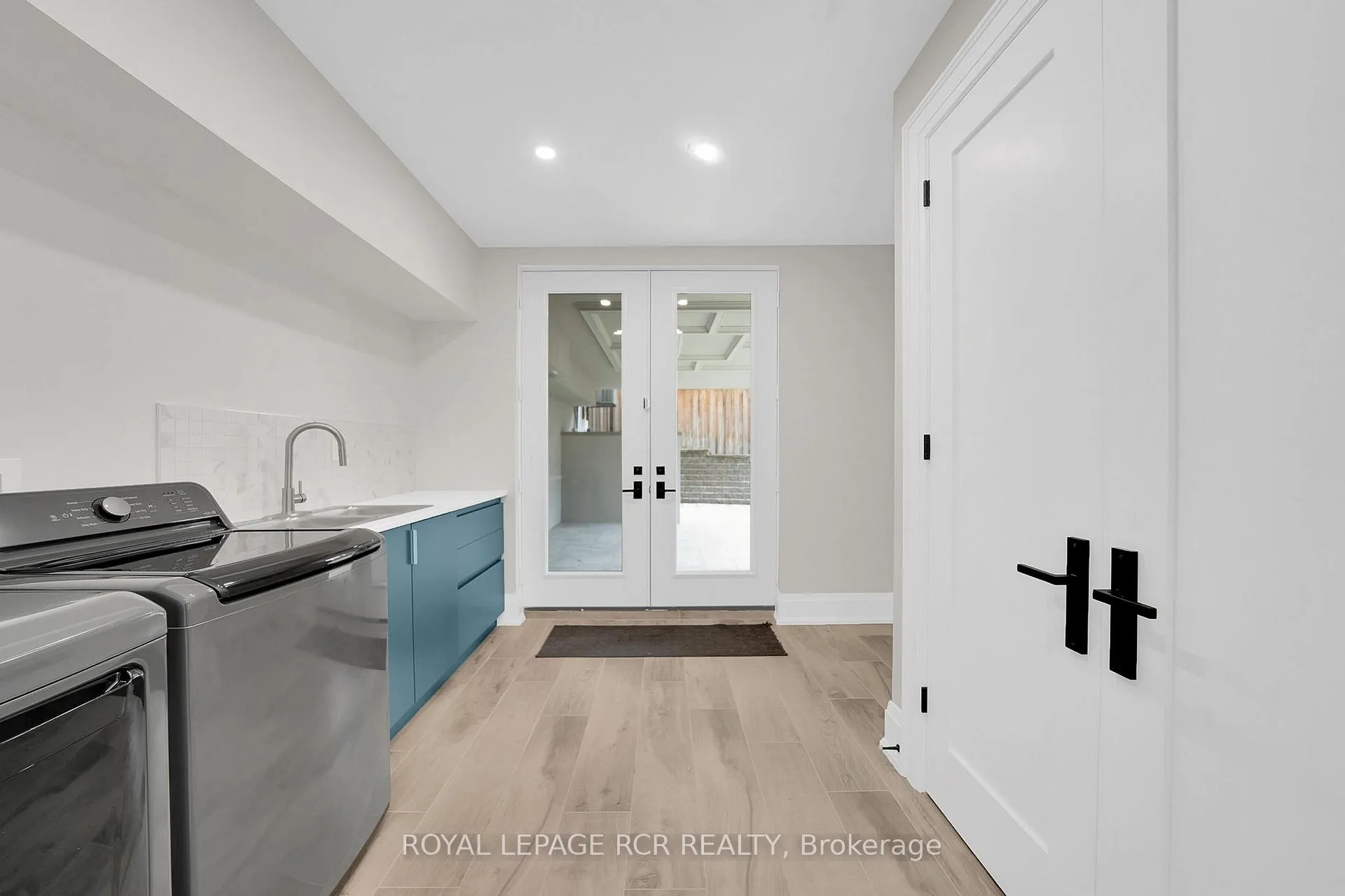 Photo 8 of 64 Elizabeth Drive, King, Nobleton — HOMEH