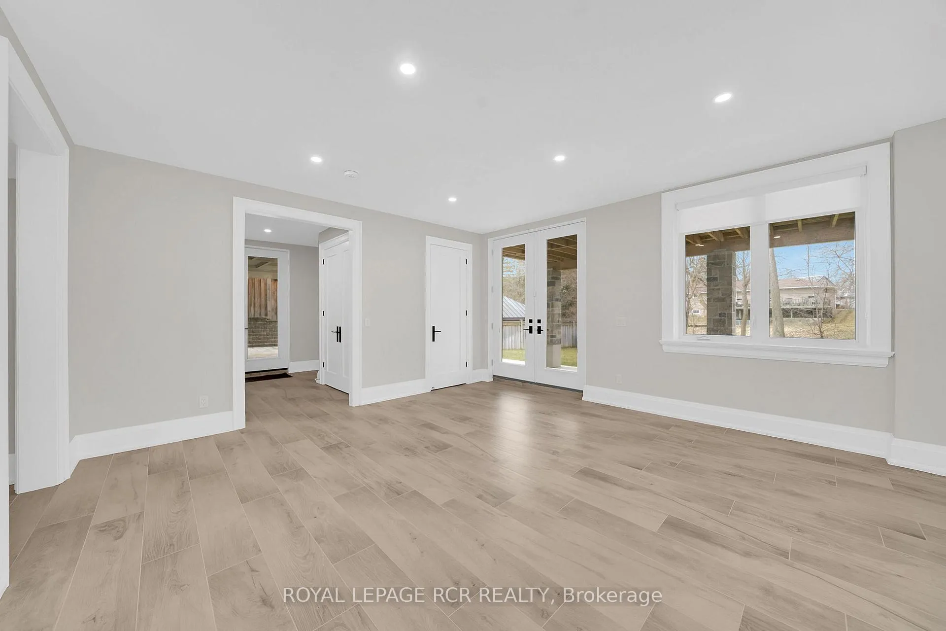 Photo 11 of 64 Elizabeth Drive, King, Nobleton — HOMEH