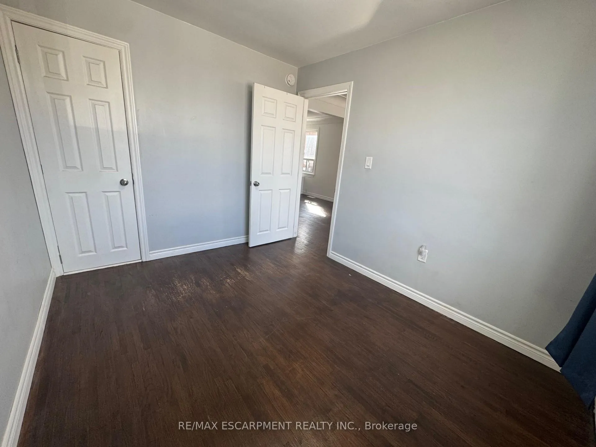 Photo 5 of Unit UPPER, 60 Merchison Avenue, Hamilton, Homeside — HOMEH