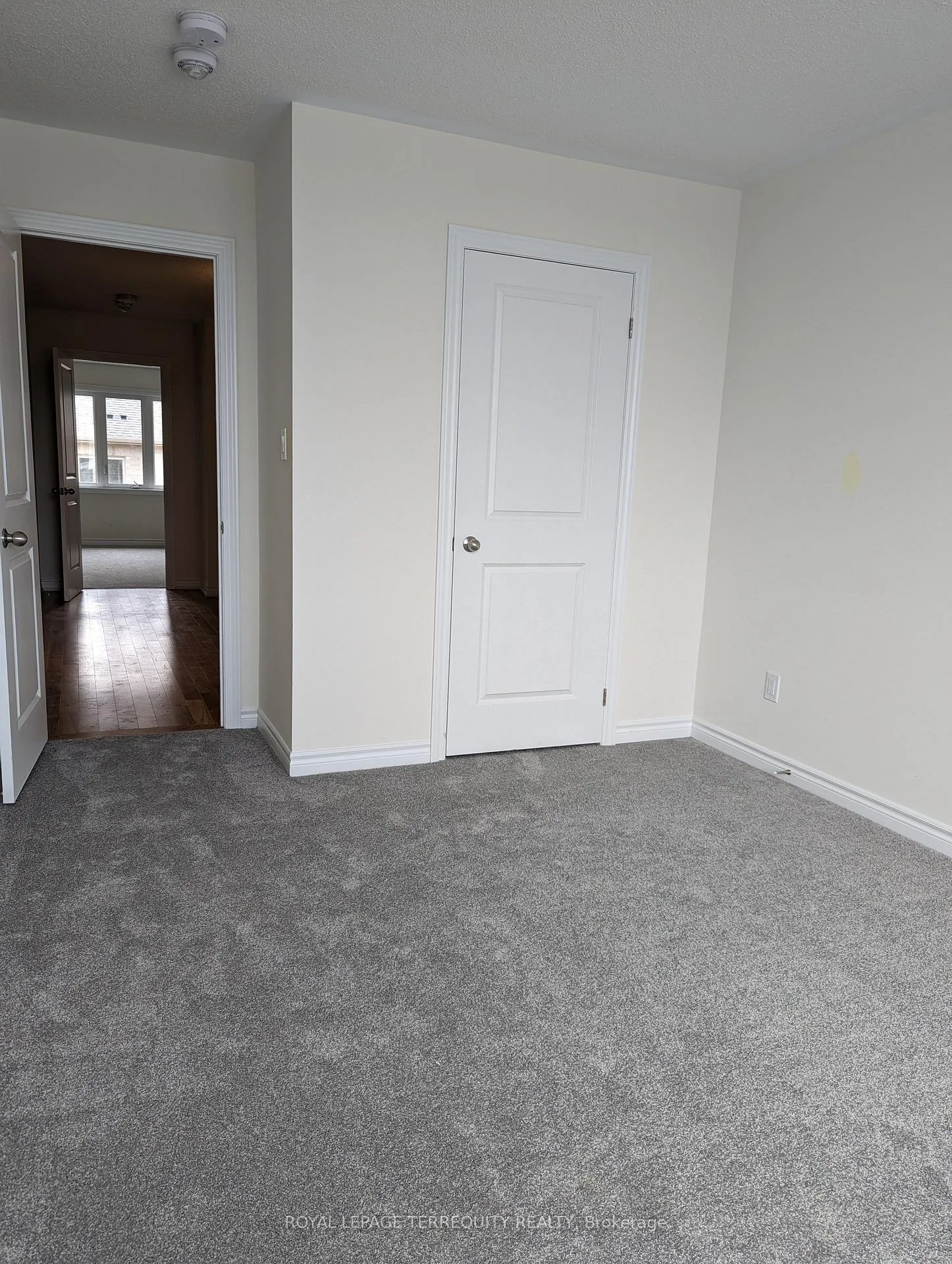 Photo 9 of 1125 Marathon Avenue, Pickering, Rural Pickering — HOMEH