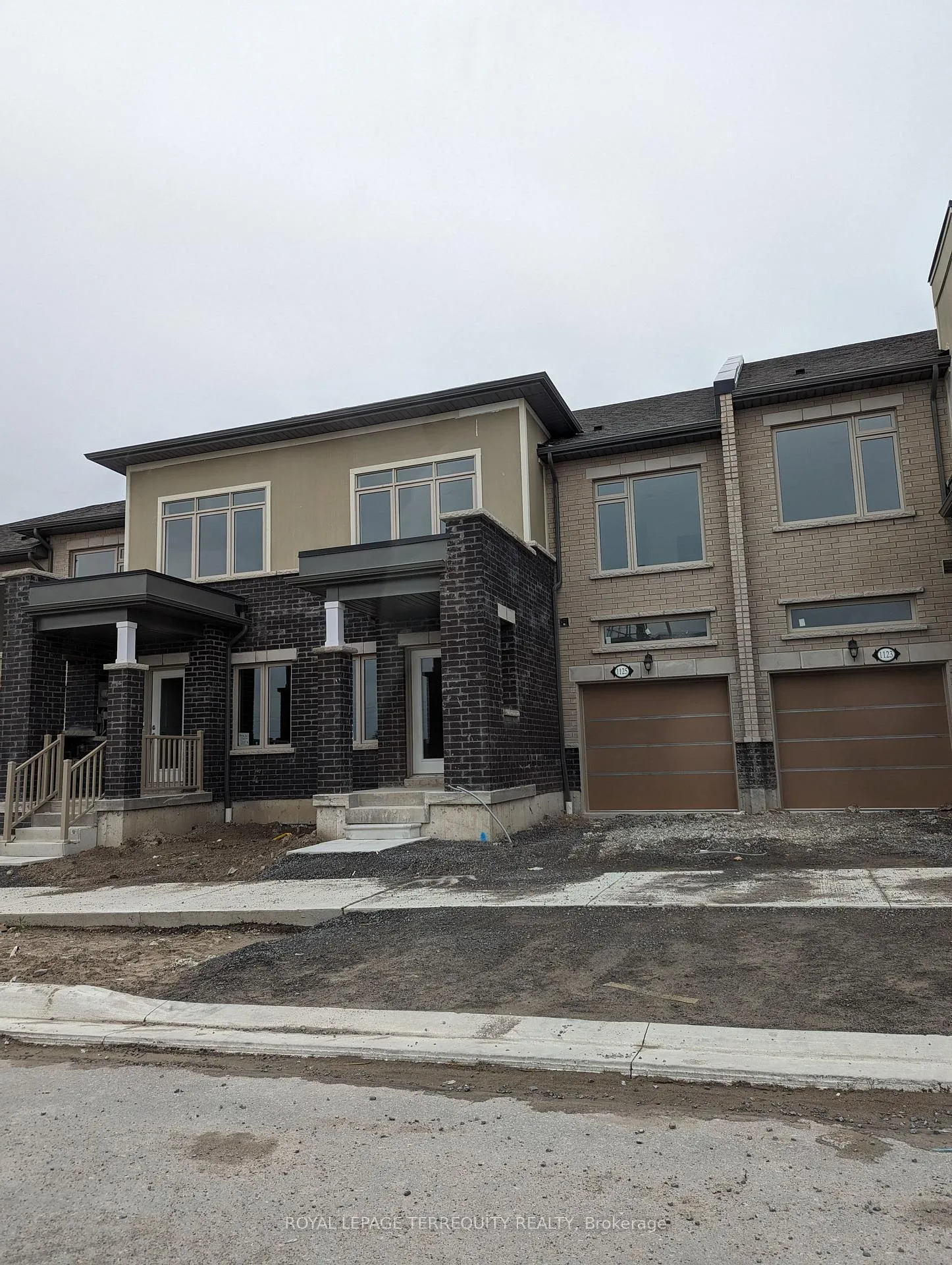 Photo 24 of 1125 Marathon Avenue, Pickering, Rural Pickering — HOMEH