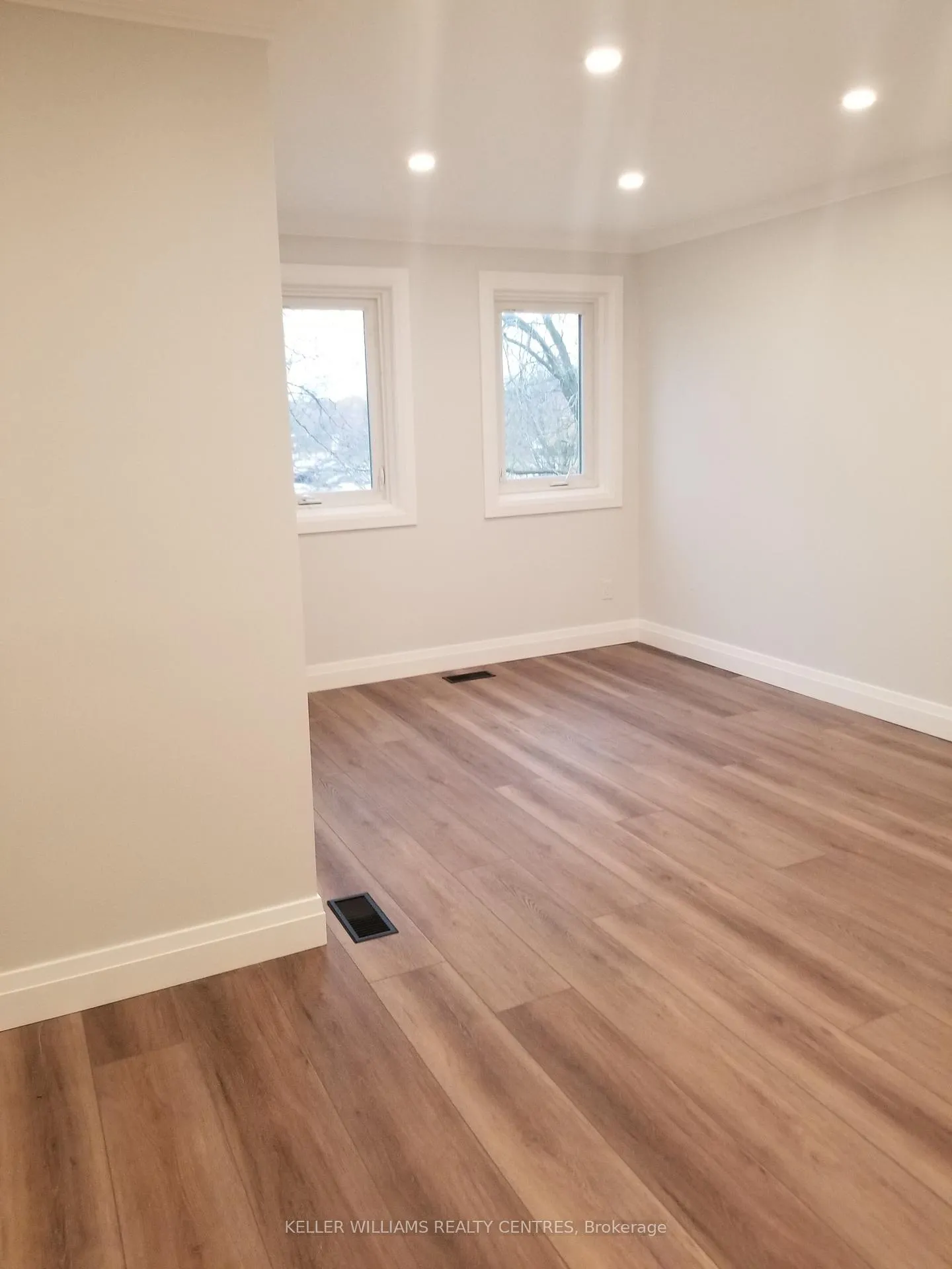 Photo 7 of 18 Cypress Court, Aurora, Hills of St Andrew — HOMEH