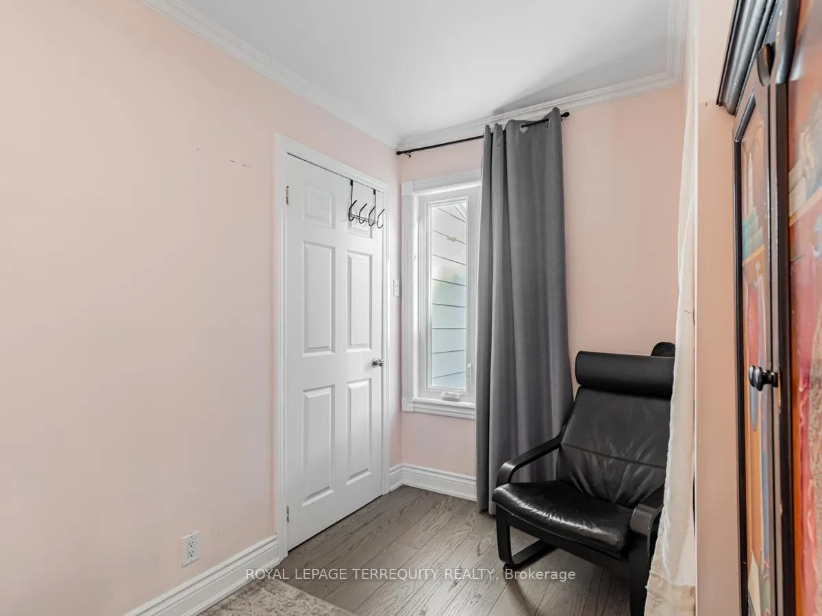 Photo 21 of 20 York Street, Ajax, Central — HOMEH