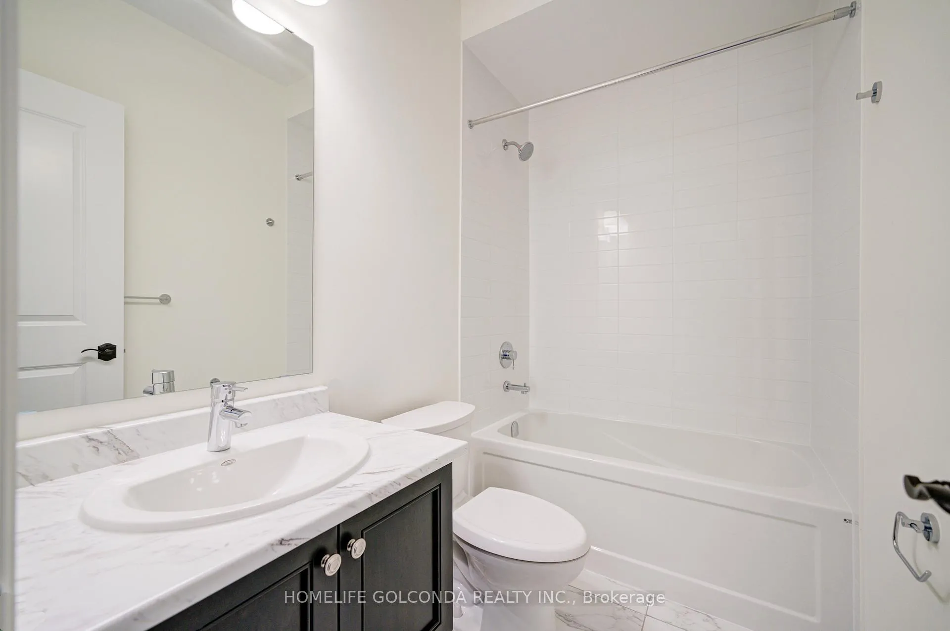 Photo 23 of 9 Abbeyhill Lane, Markham, Angus Glen — HOMEH