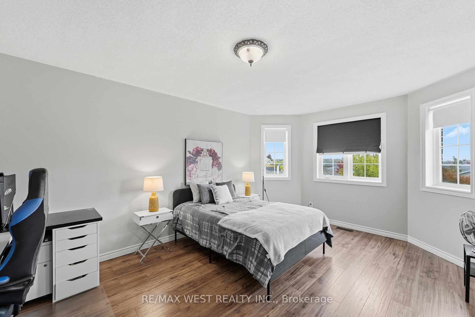 Photo 30 of 30 Ruffet Drive, Barrie, Edgehill Drive — HOMEH