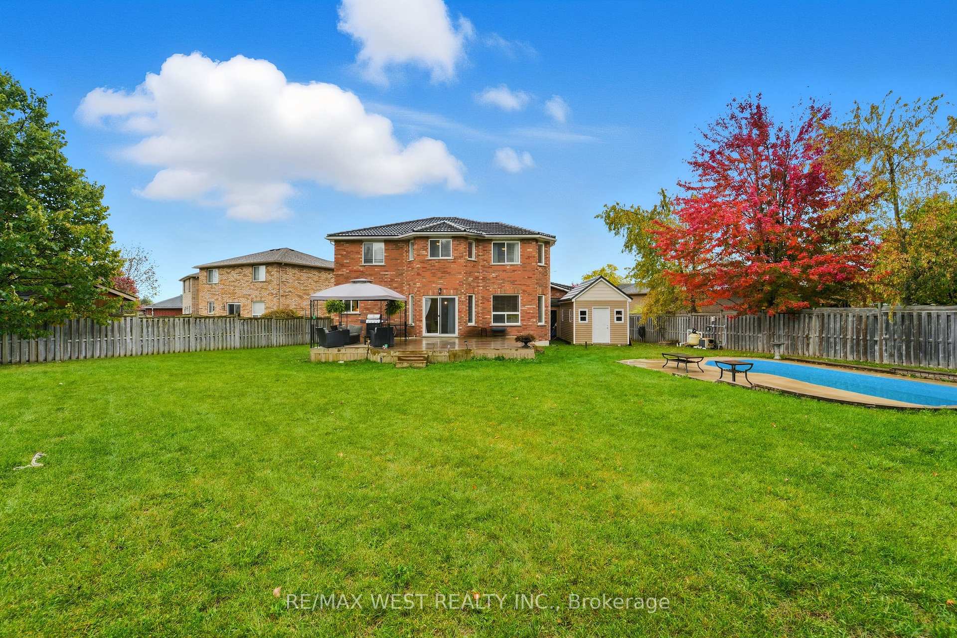 Photo 47 of 30 Ruffet Drive, Barrie, Edgehill Drive — HOMEH