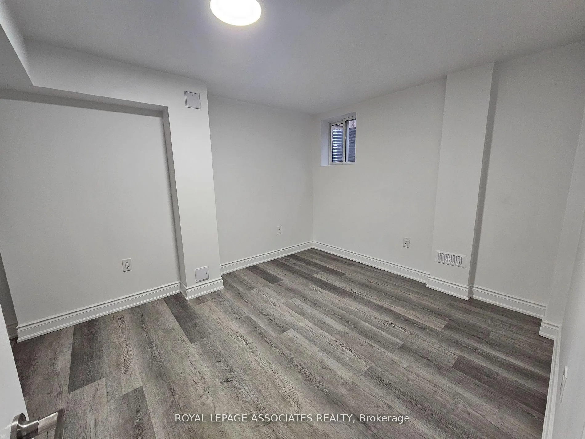 Photo 6 of Unit BSMT, 896 Royal Orchard Drive, Oshawa, Pinecrest — HOMEH