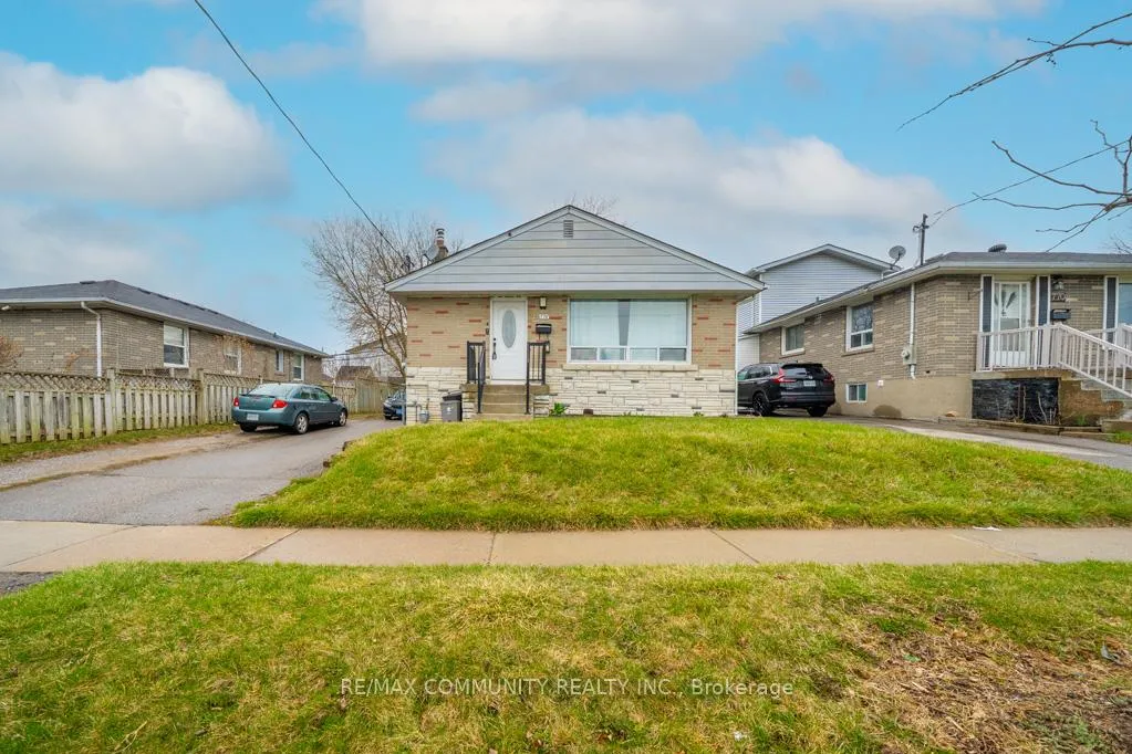 Photo 1 of 776 Phillip Murray Avenue, Oshawa, Lakeview — HOMEH