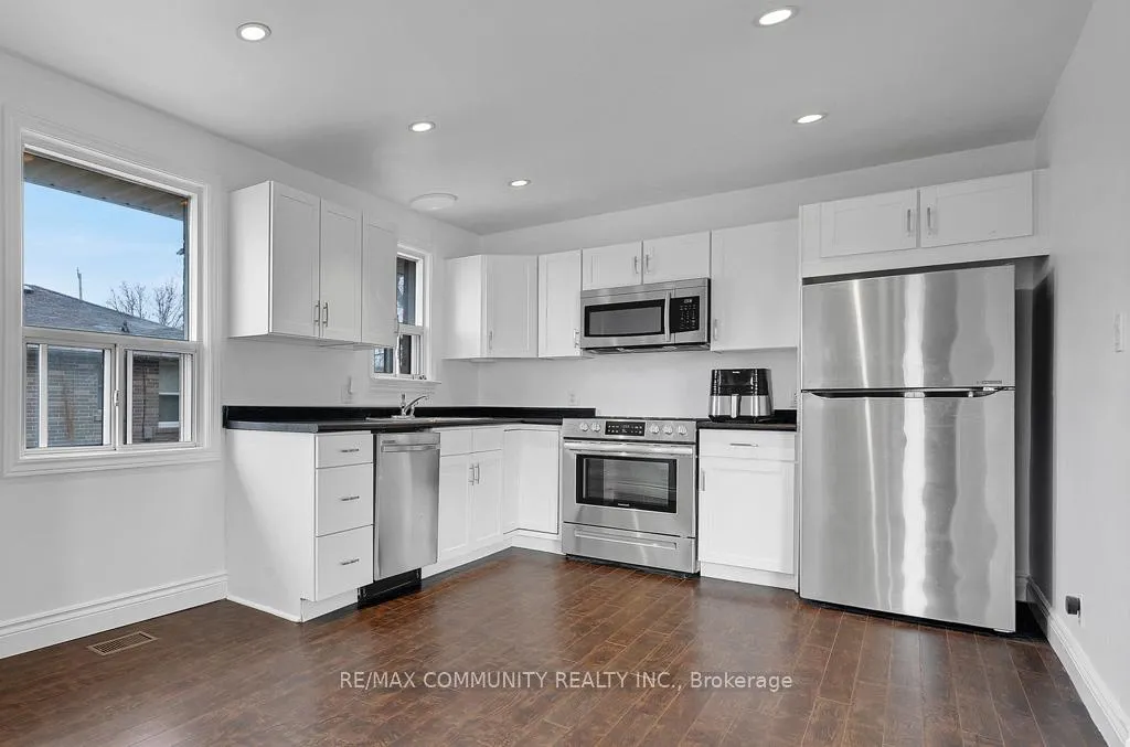 Photo 6 of 776 Phillip Murray Avenue, Oshawa, Lakeview — HOMEH