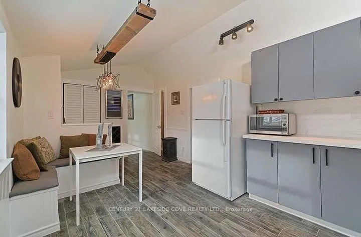 Photo 4 of 15 Tyler Street, Aurora, Aurora Village — HOMEH