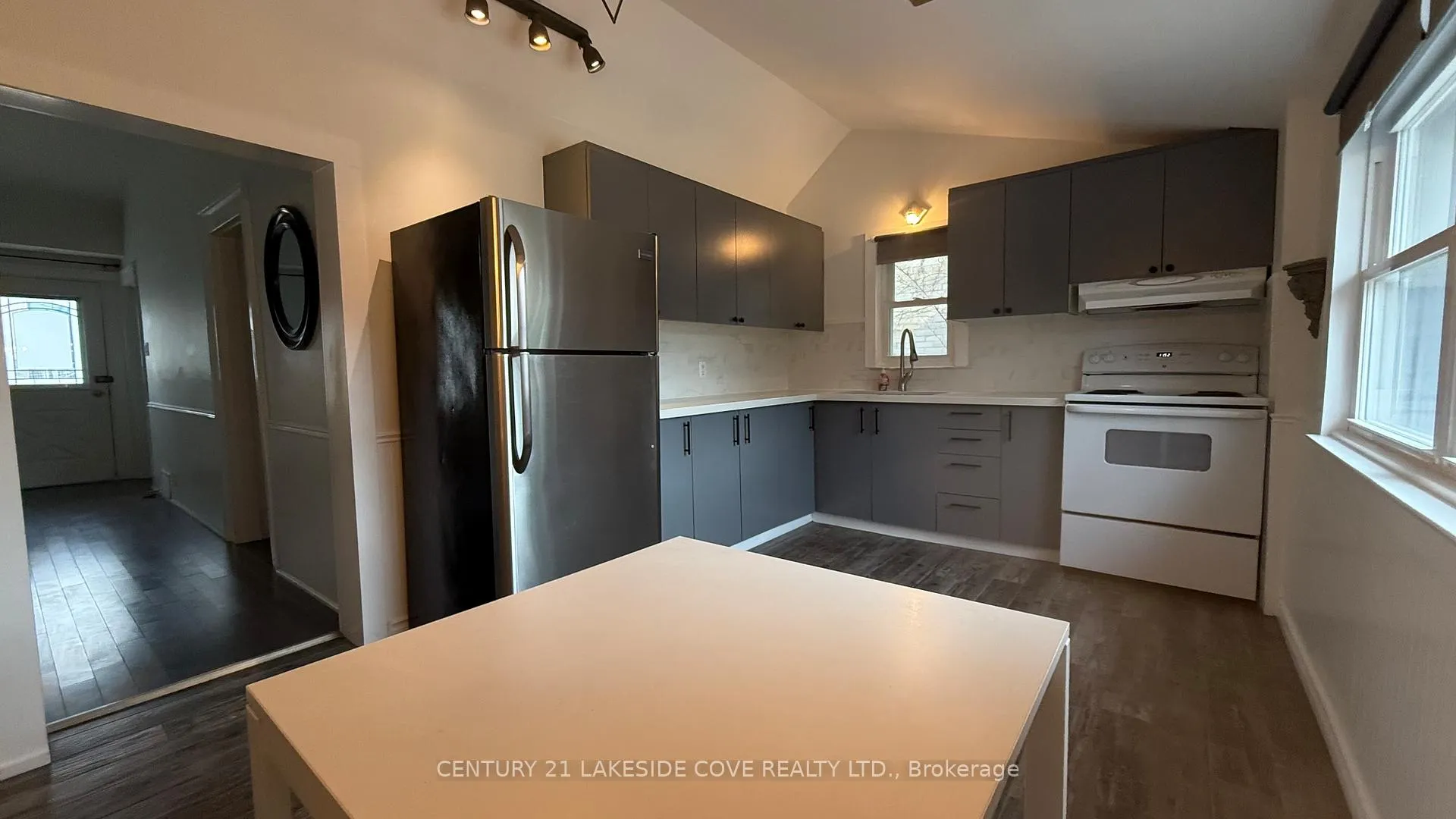 Photo 6 of 15 Tyler Street, Aurora, Aurora Village — HOMEH