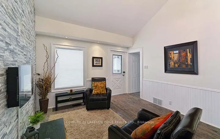 Photo 9 of 15 Tyler Street, Aurora, Aurora Village — HOMEH