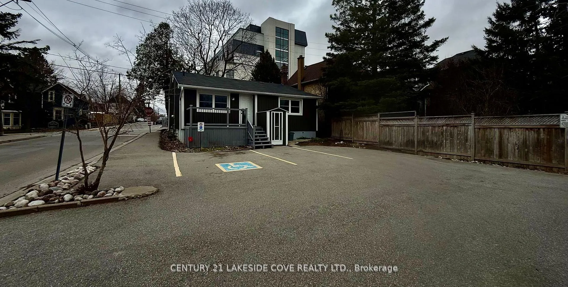 Photo 23 of 15 Tyler Street, Aurora, Aurora Village — HOMEH