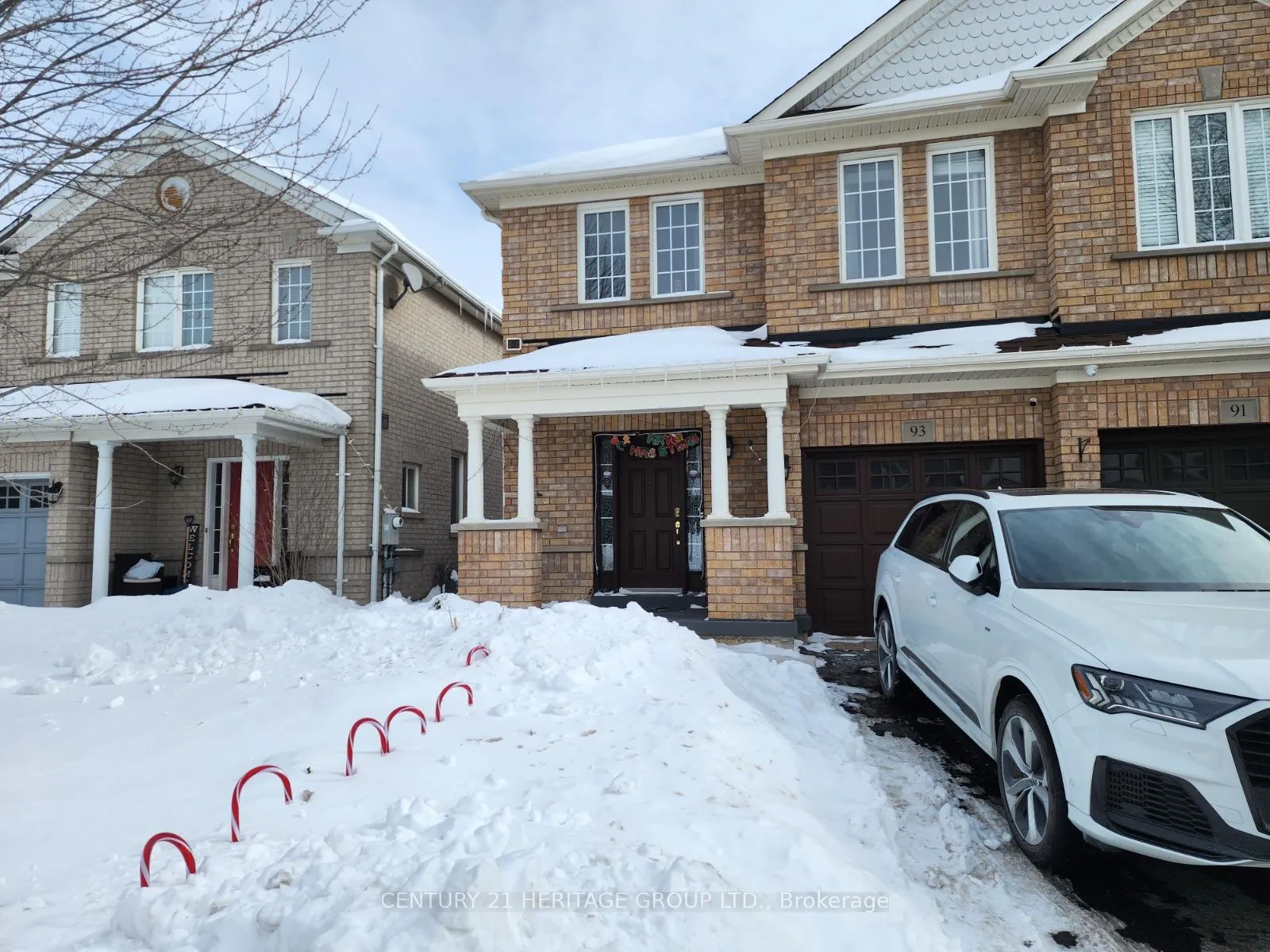 Photo 1 of 93 Hollingsworth Circle, Brampton, Fletcher's Meadow — HOMEH