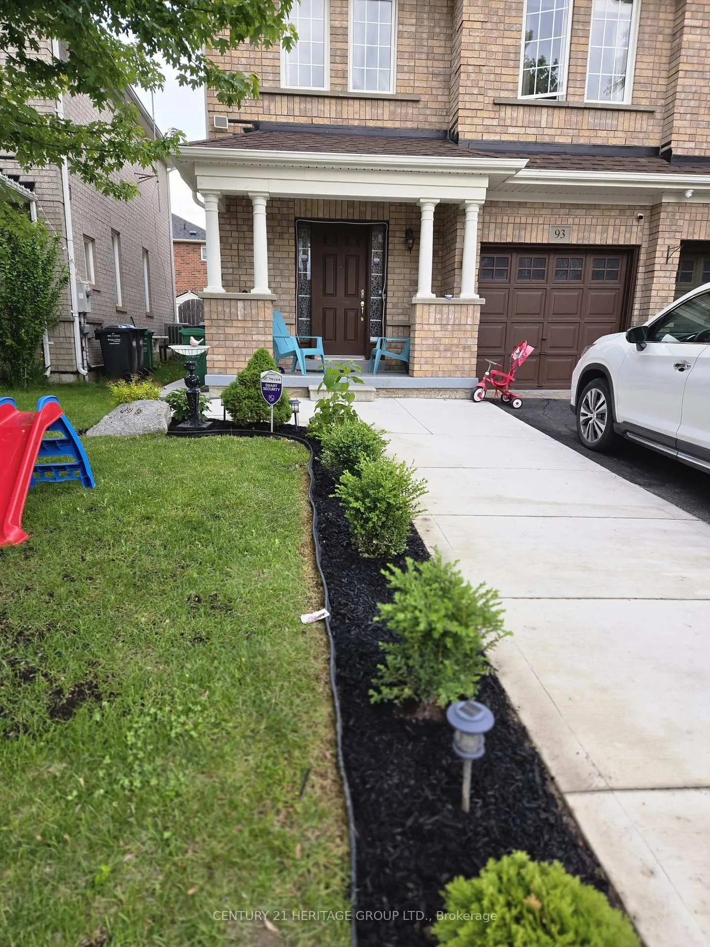 Photo 25 of 93 Hollingsworth Circle, Brampton, Fletcher's Meadow — HOMEH