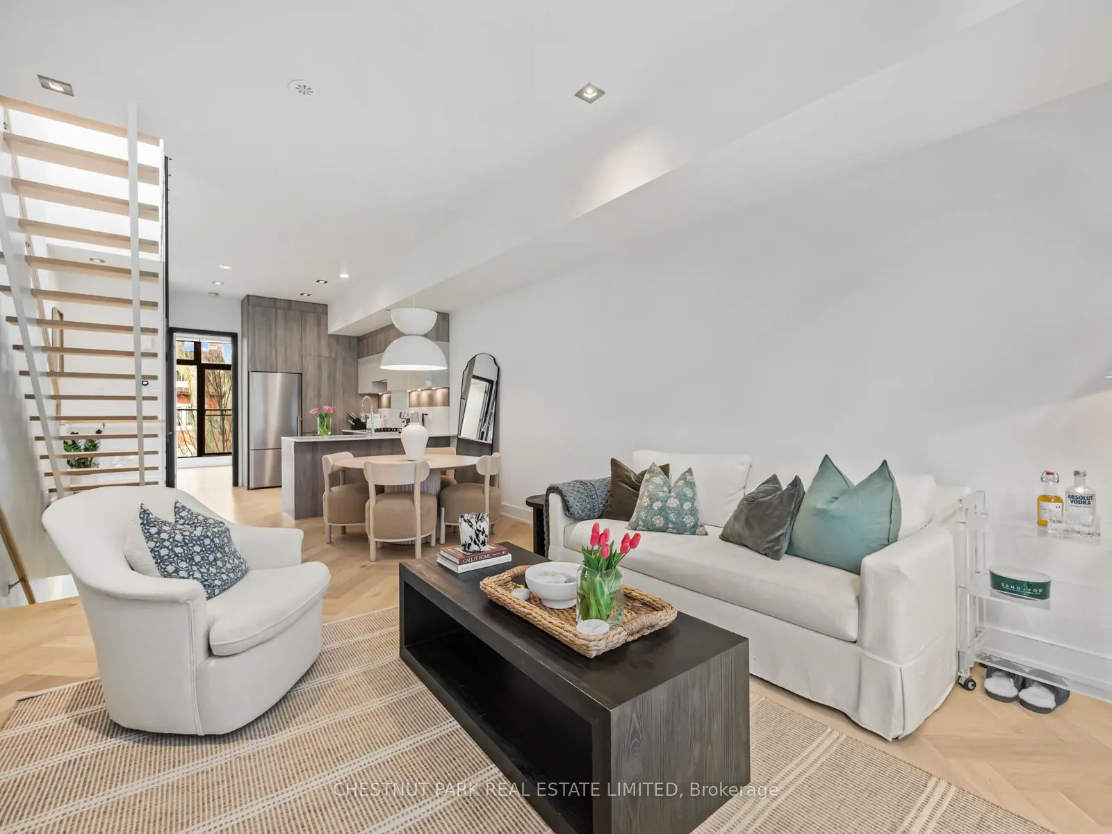 Photo 15 of 476 Shaw Street, Toronto, Palmerston-Little Italy — HOMEH