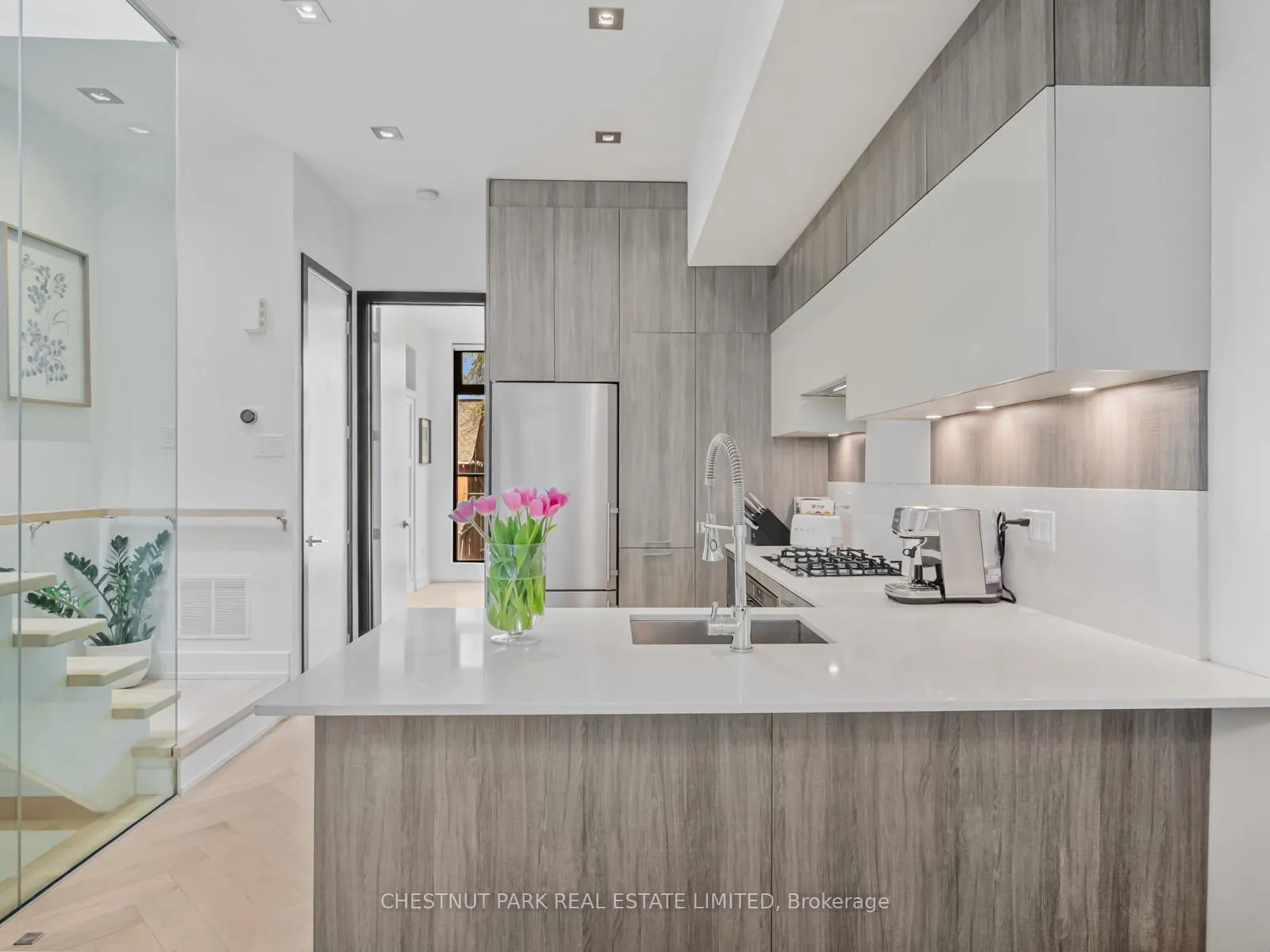 Photo 20 of 476 Shaw Street, Toronto, Palmerston-Little Italy — HOMEH