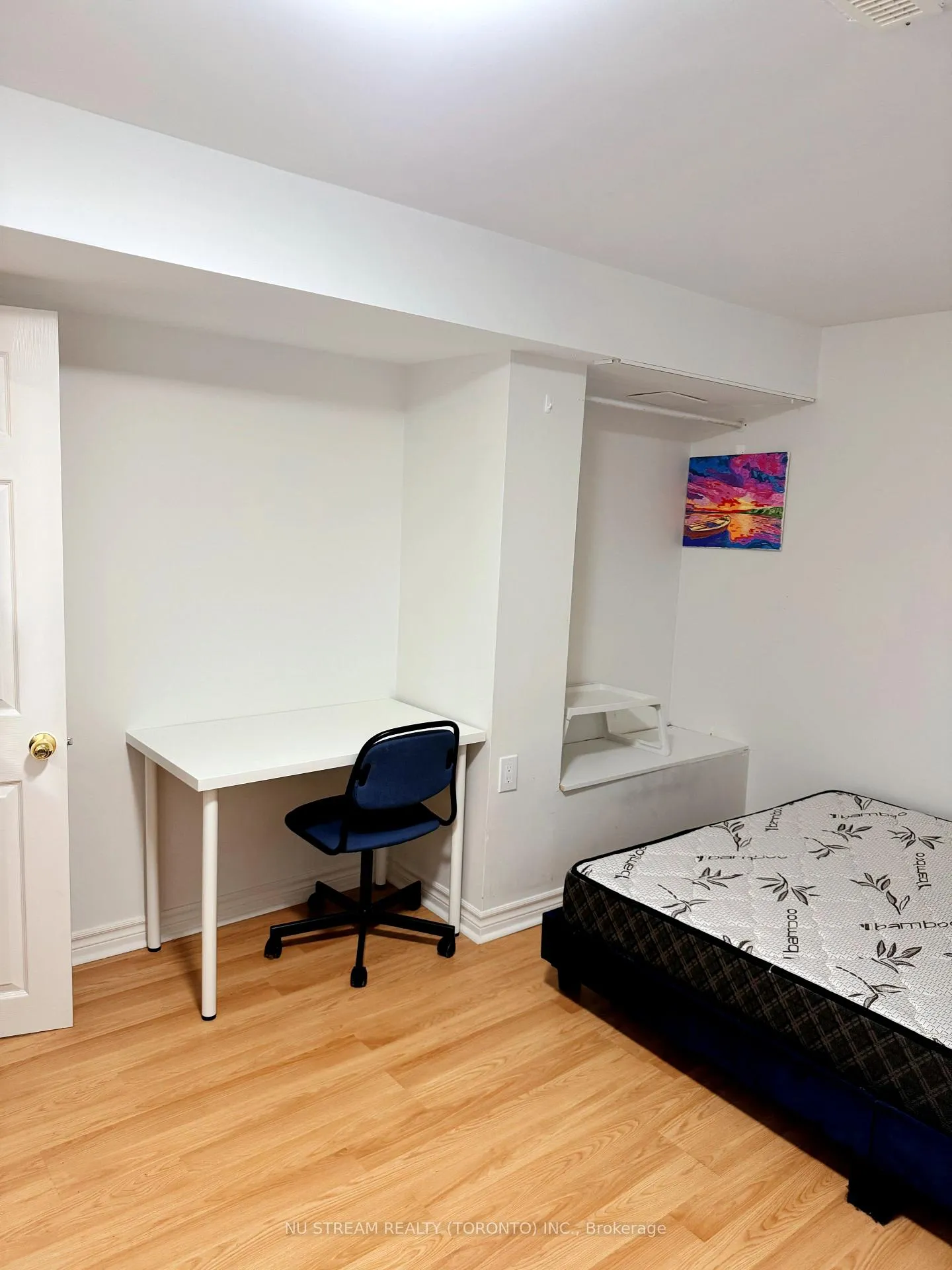 Photo 3 of 151 Woodhall Road, Markham, Milliken Mills East — HOMEH