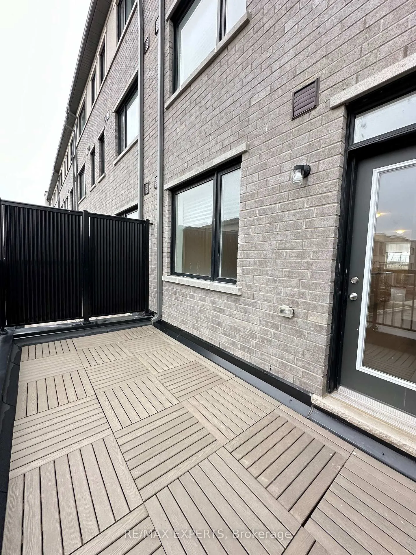 Photo 9 of 48 Lambert Lane, Caledon, Bolton East — HOMEH