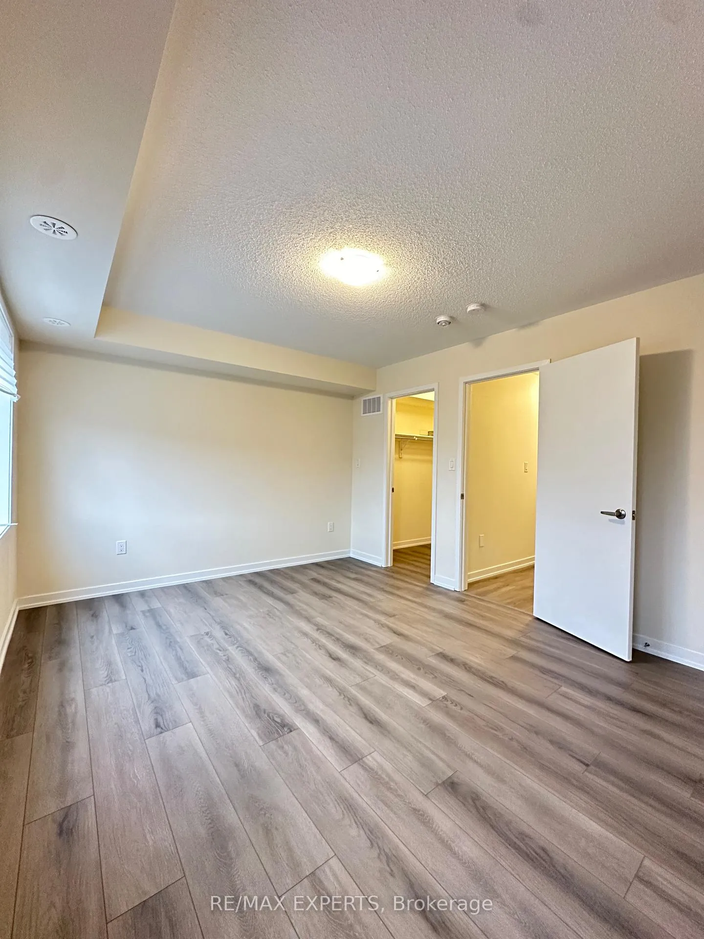 Photo 12 of 48 Lambert Lane, Caledon, Bolton East — HOMEH