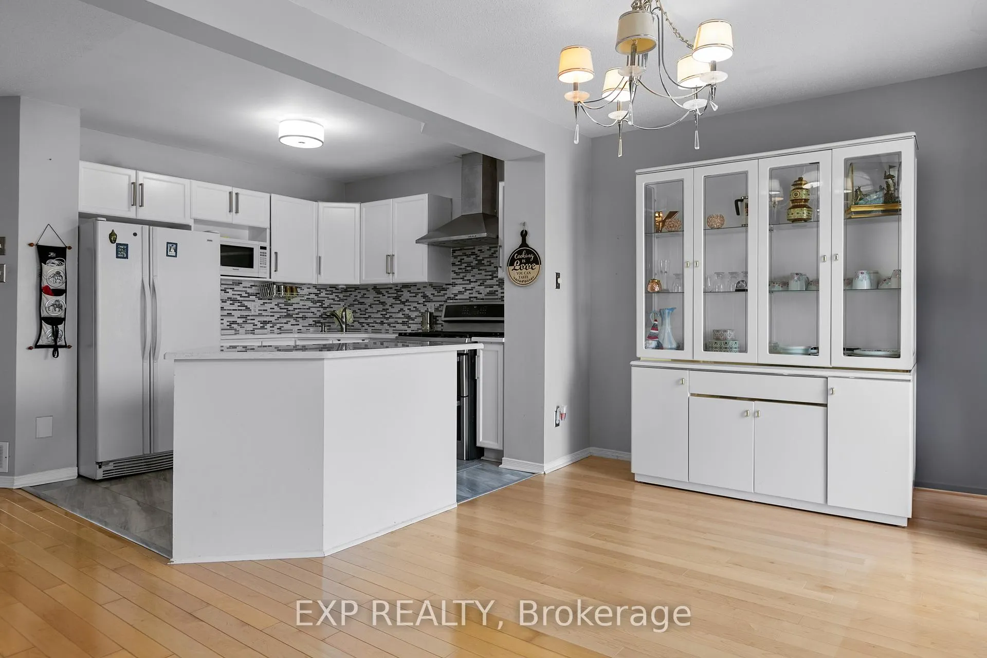 Photo 10 of 196 Daventry Crescent, Ottawa, Barrhaven - Longfields — HOMEH