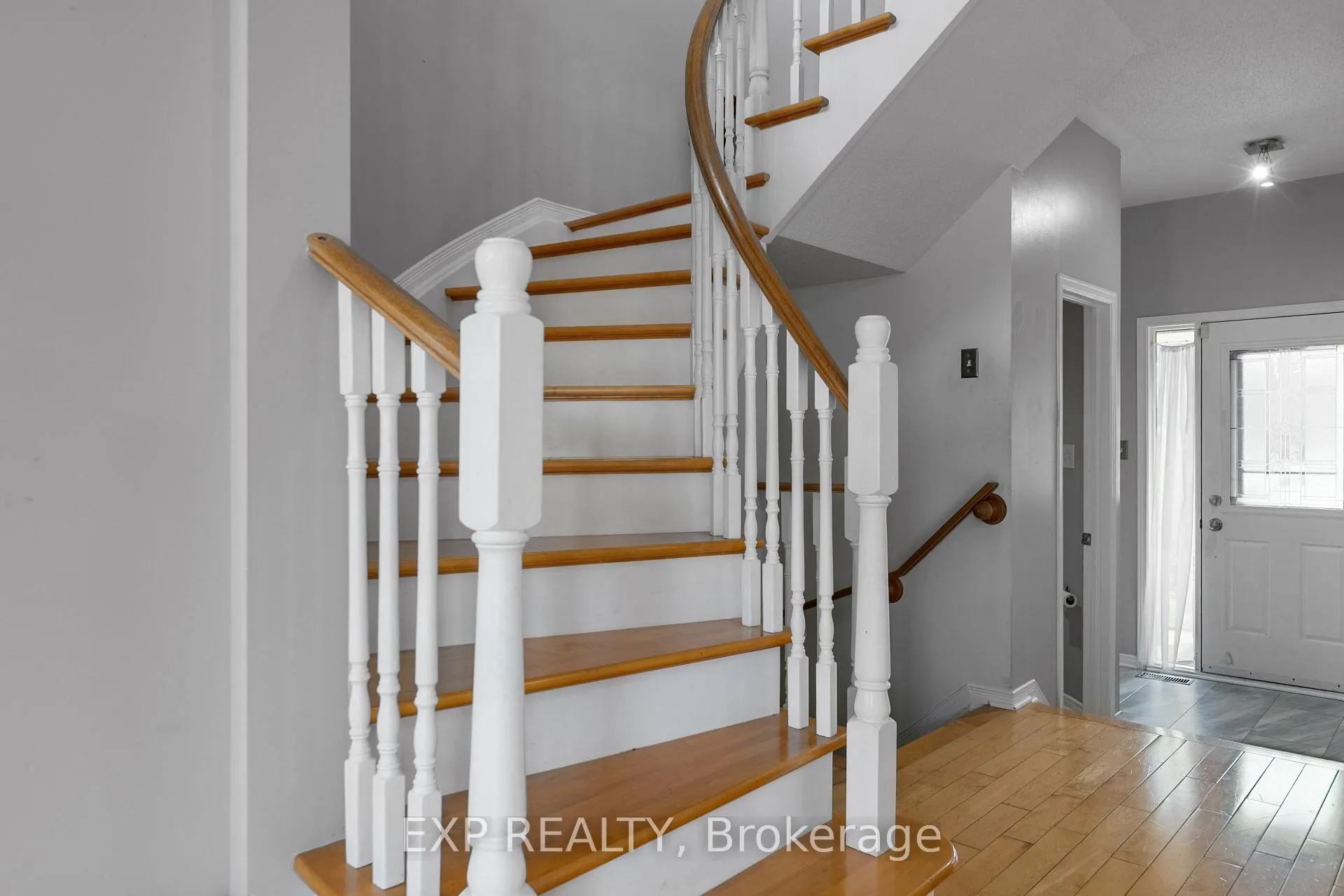 Photo 13 of 196 Daventry Crescent, Ottawa, Barrhaven - Longfields — HOMEH