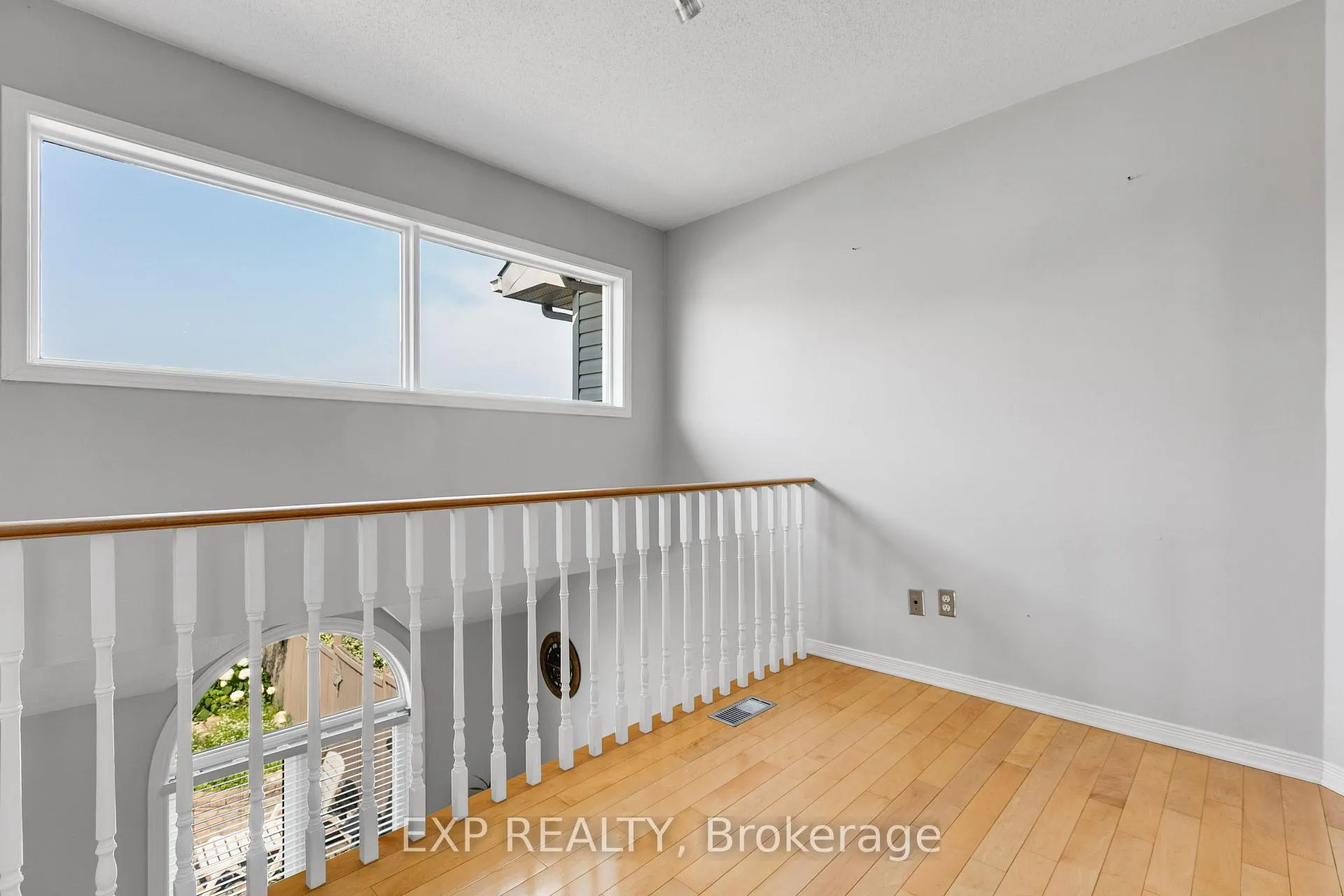 Photo 17 of 196 Daventry Crescent, Ottawa, Barrhaven - Longfields — HOMEH