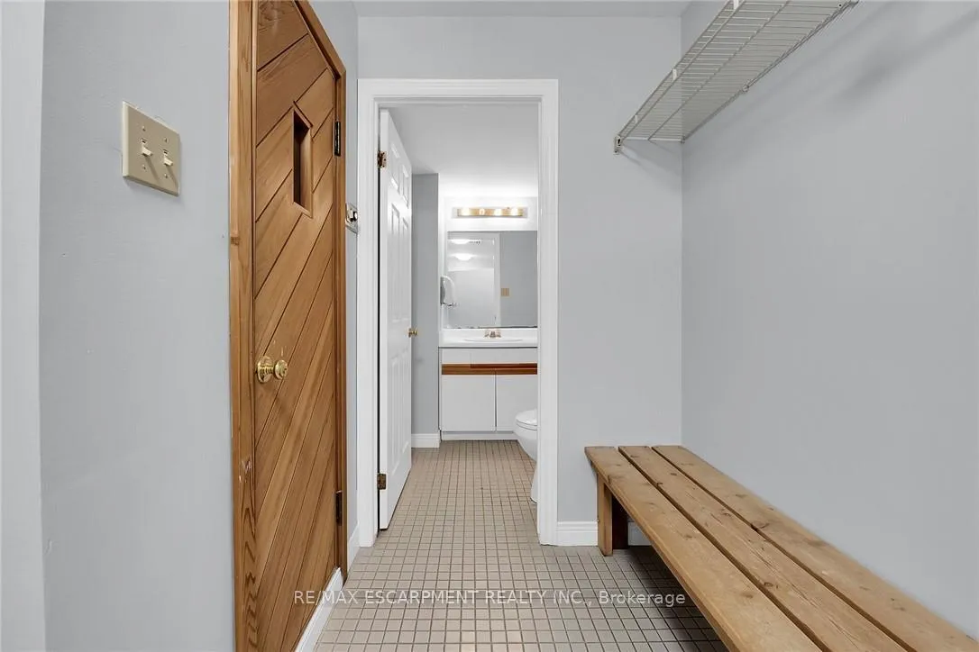 Photo 28 of Unit 112, 8 Village Green, Hamilton, Stoney Creek — HOMEH
