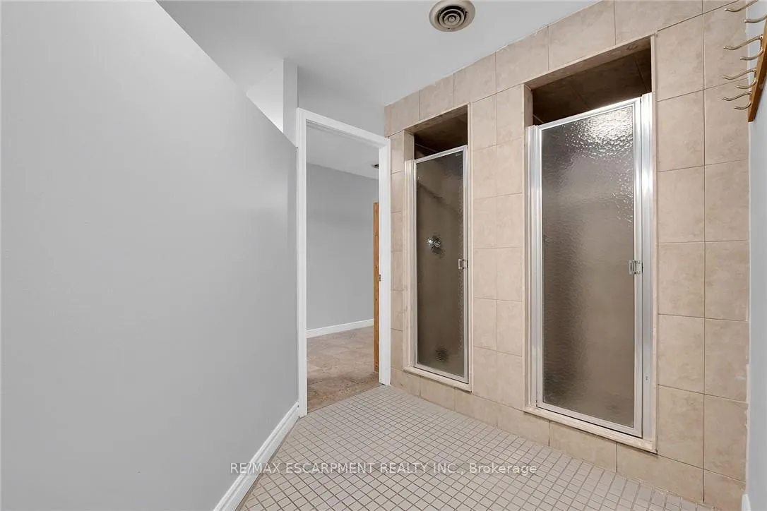 Photo 30 of Unit 112, 8 Village Green, Hamilton, Stoney Creek — HOMEH