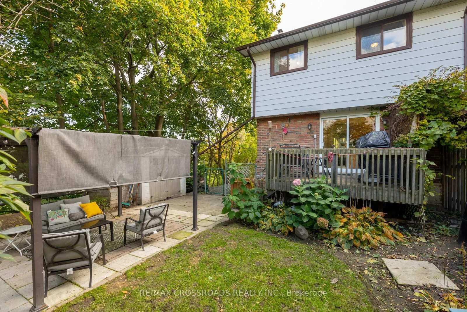 Photo 26 of 312 Burns Street E, Whitby, Downtown Whitby — HOMEH