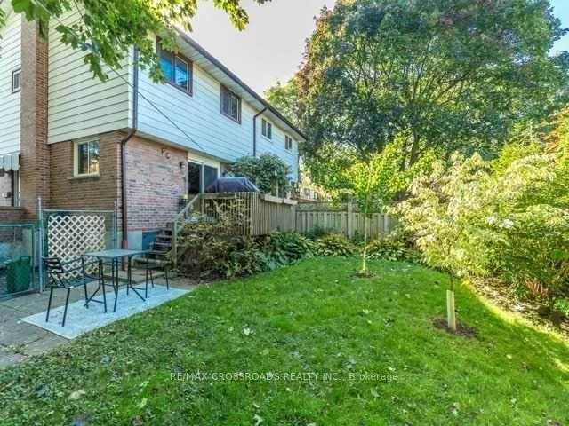 Photo 27 of 312 Burns Street E, Whitby, Downtown Whitby — HOMEH