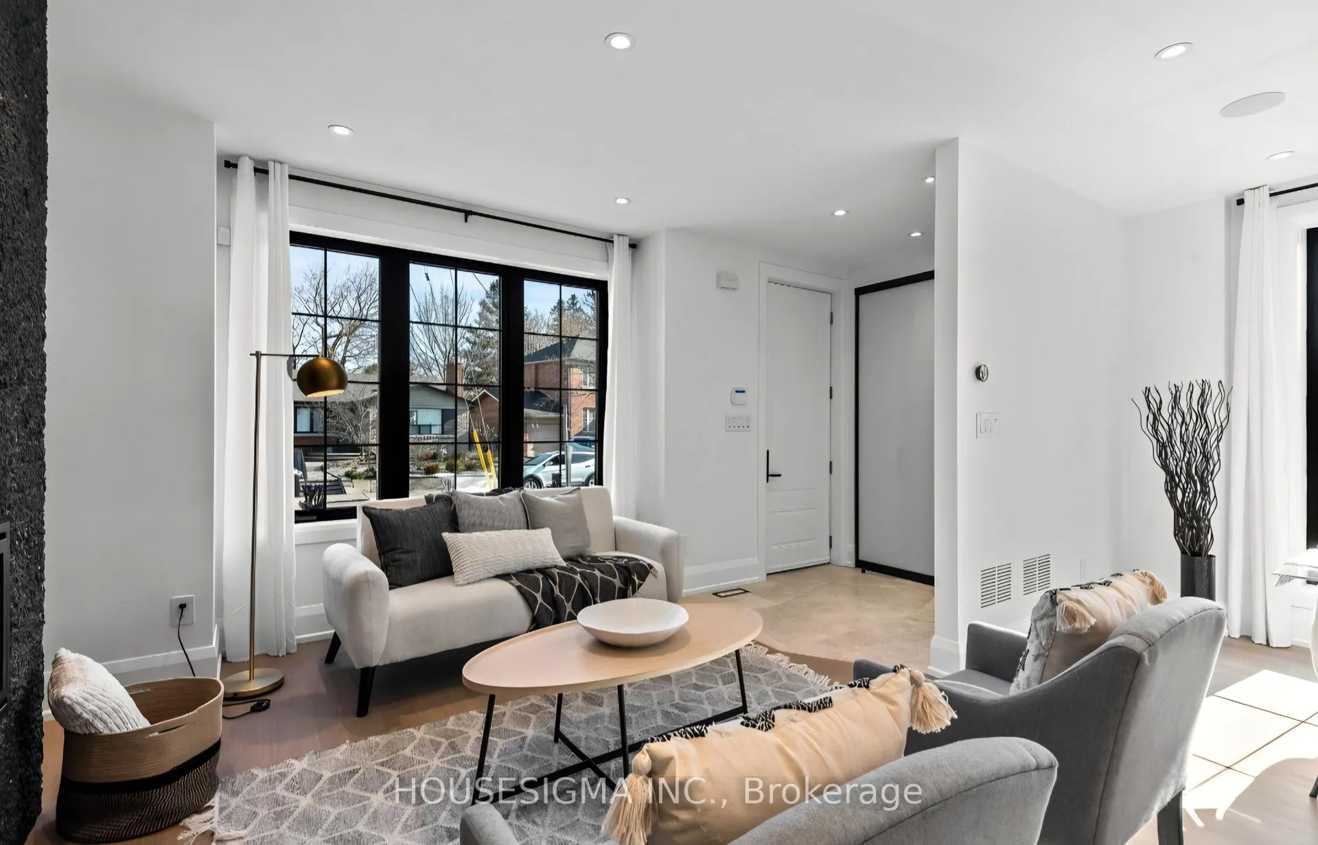 Photo 5 of 180 Glenwood Crescent, Toronto, O'Connor-Parkview — HOMEH